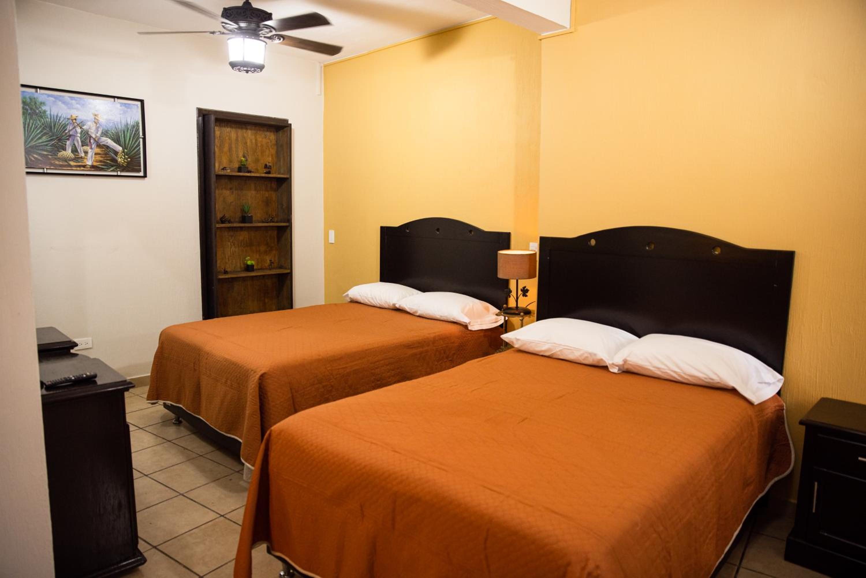 Hotel Cómoda habitación - Image 1