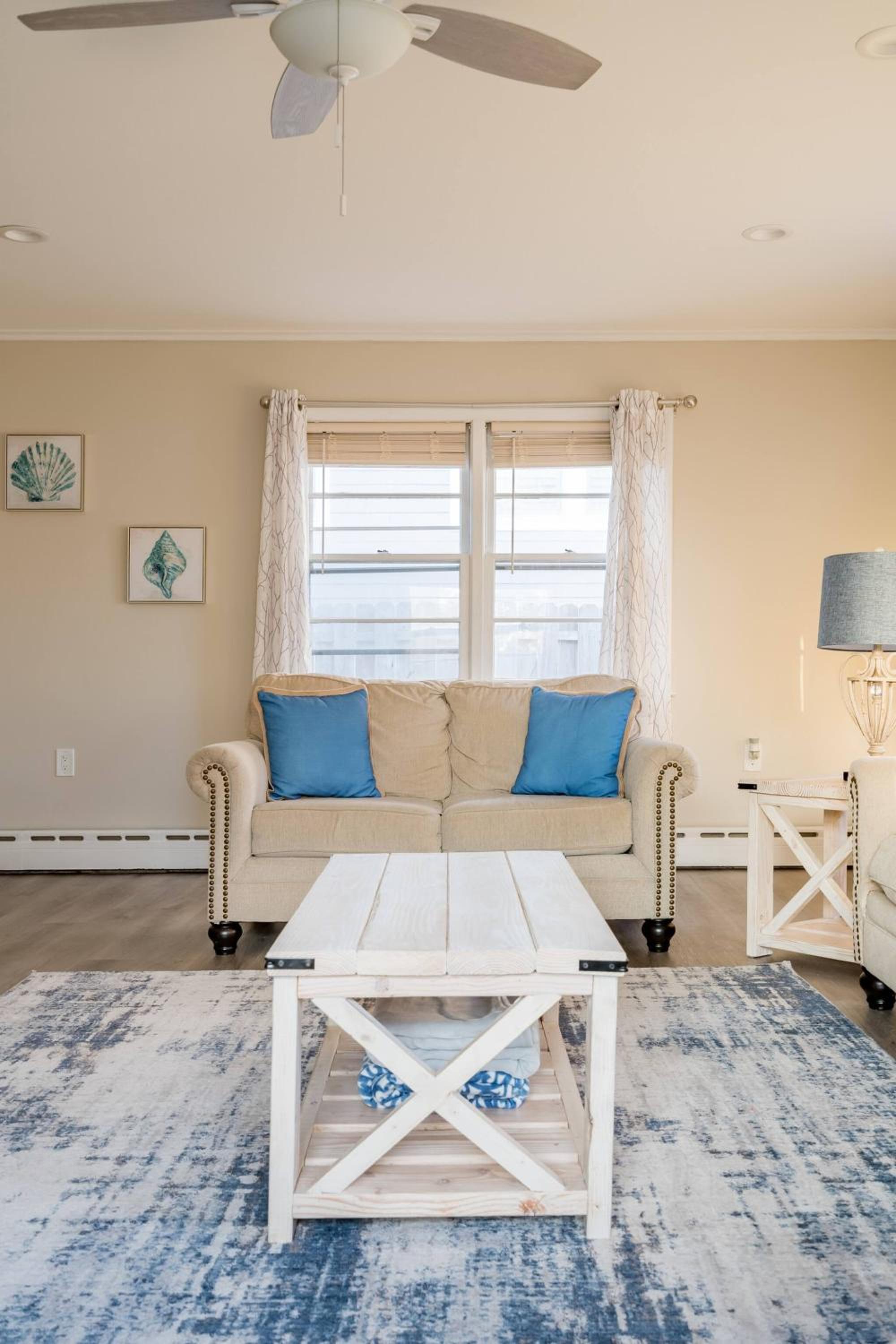 Spacious beach home ready for Family Memories! view 2