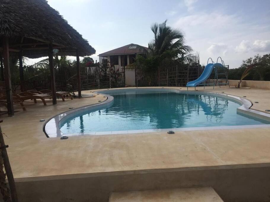 MANDA ISLAND Private Villa view 5