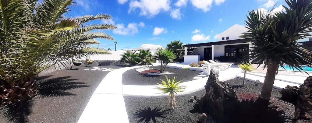 Casa Lighthouse view 2
