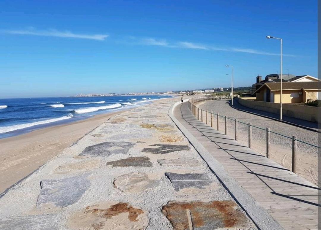 Vivenda junto ao mar