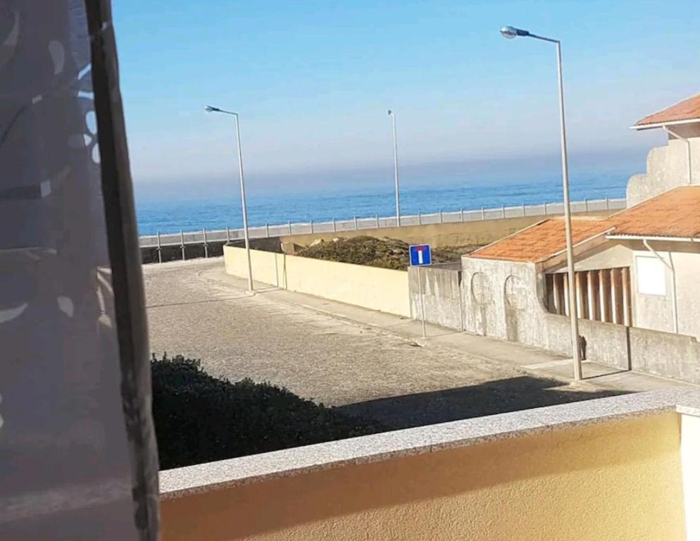 Vivenda junto ao mar