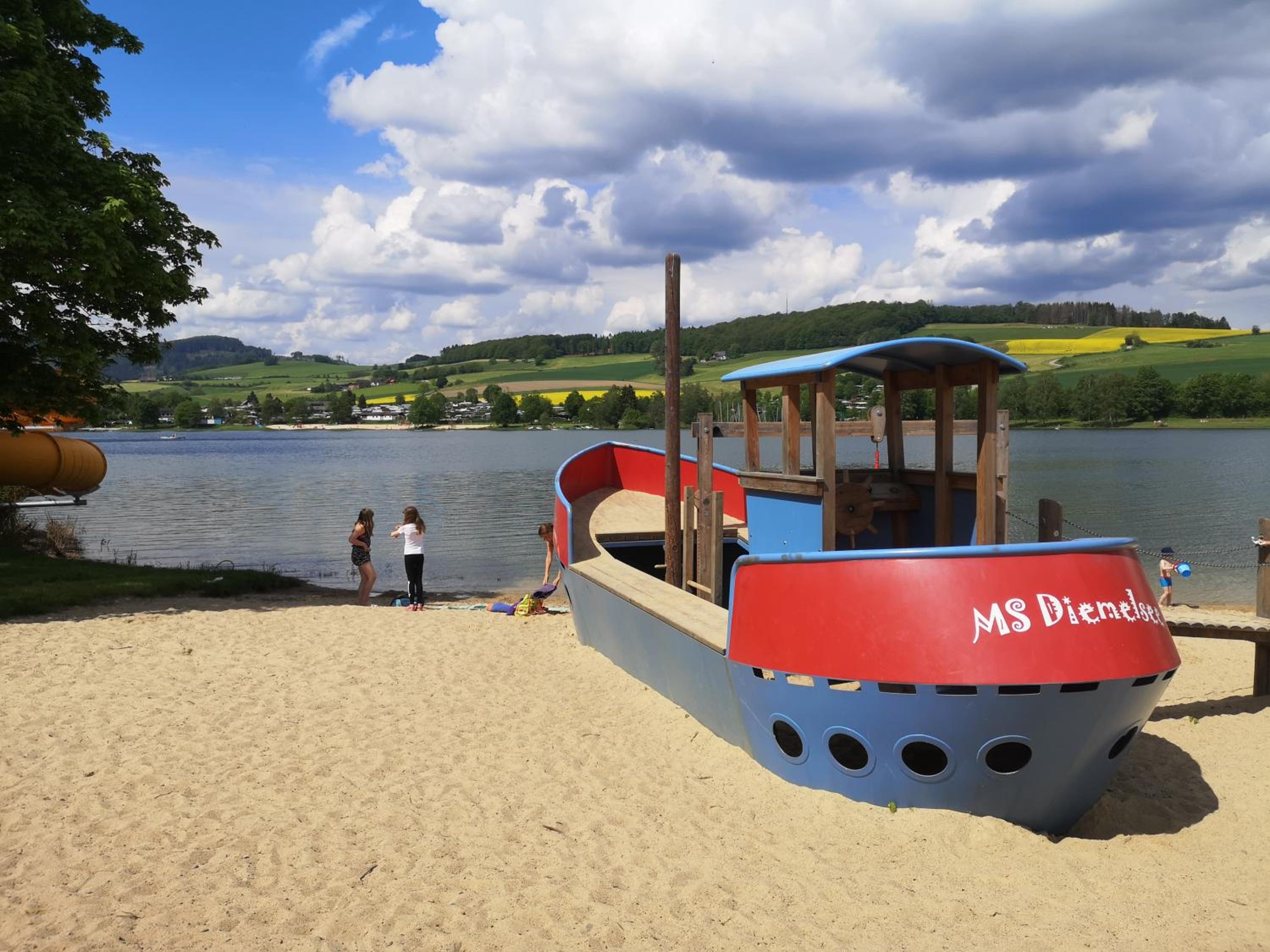 Top Ferienwohnung am Diemelsee, Sauerland Nähe Willingen Winterberg