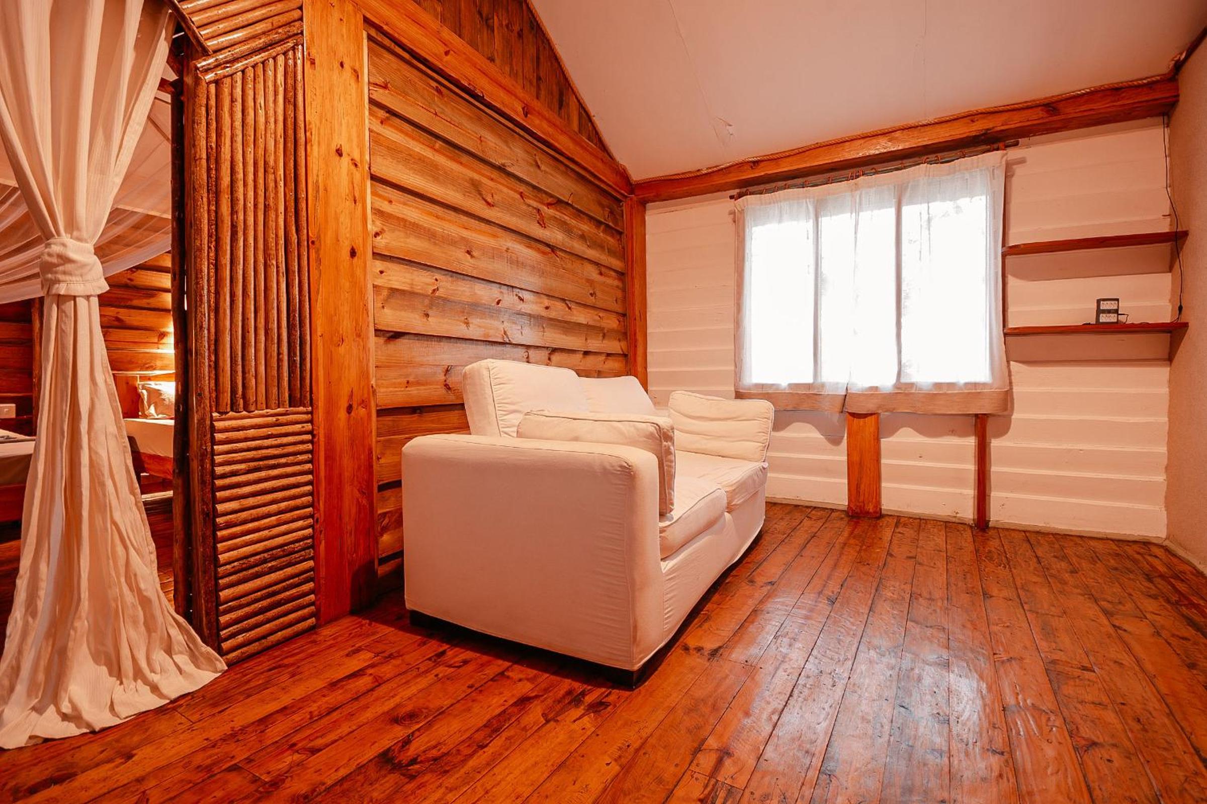 Miseni Retreat