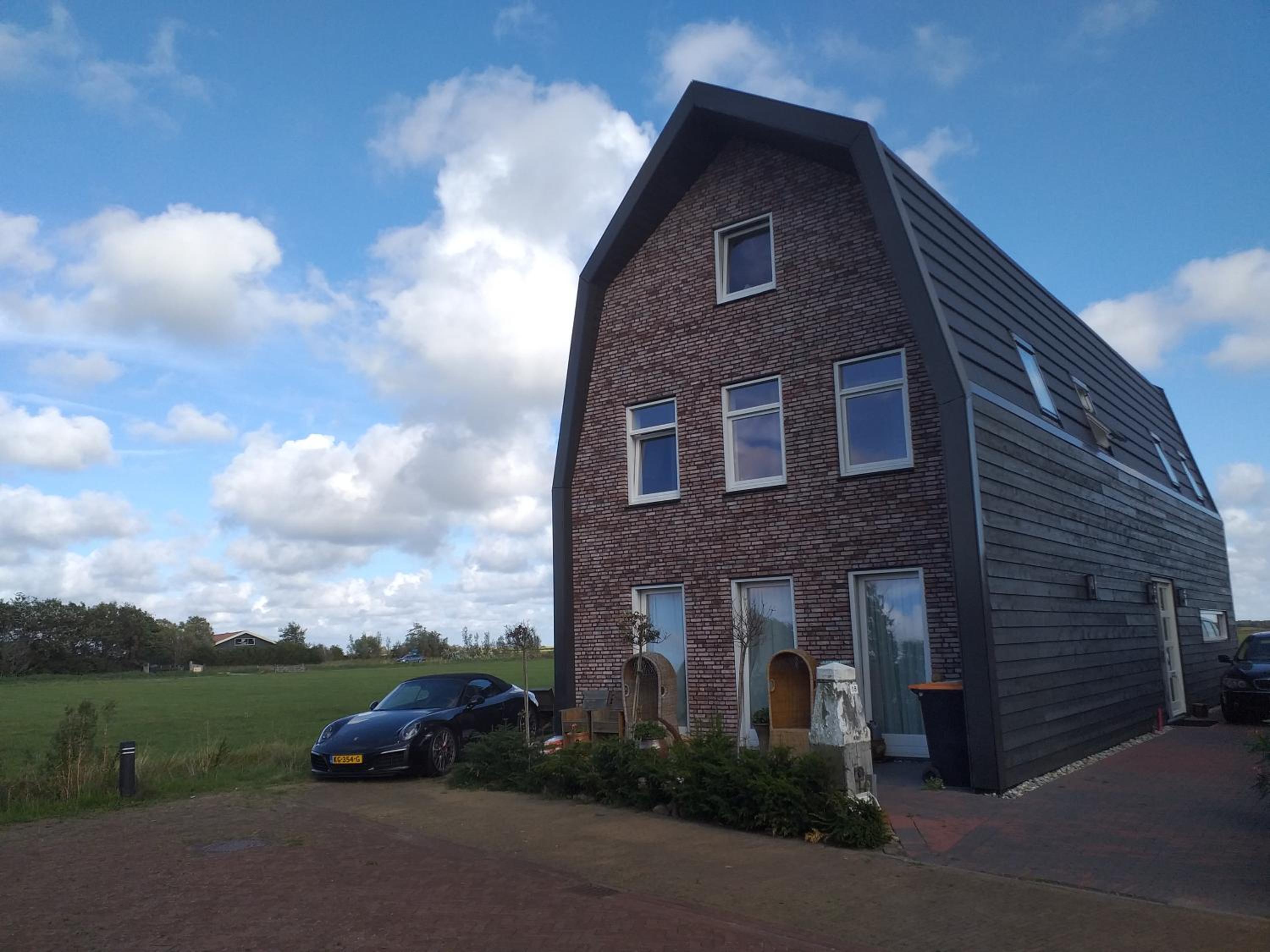 Photo 25