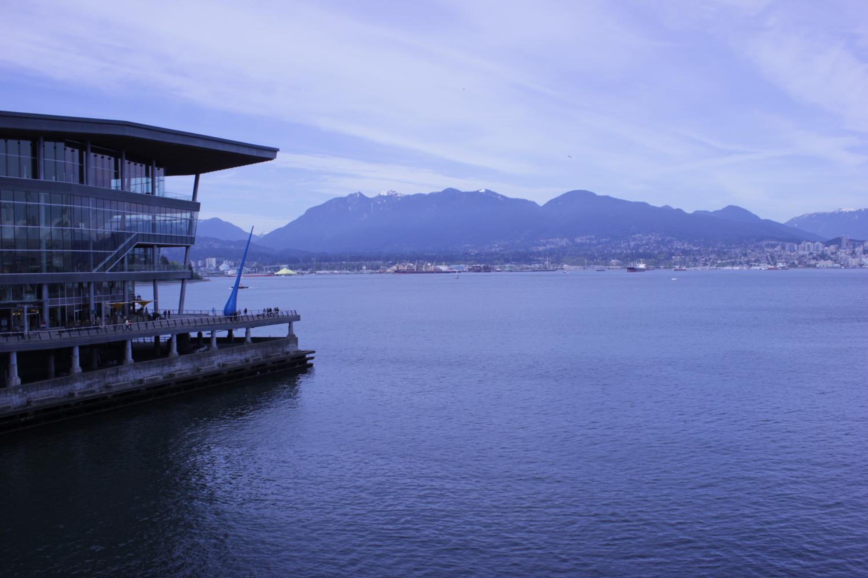 Your Vacation Home Downtown Vancouver view 3