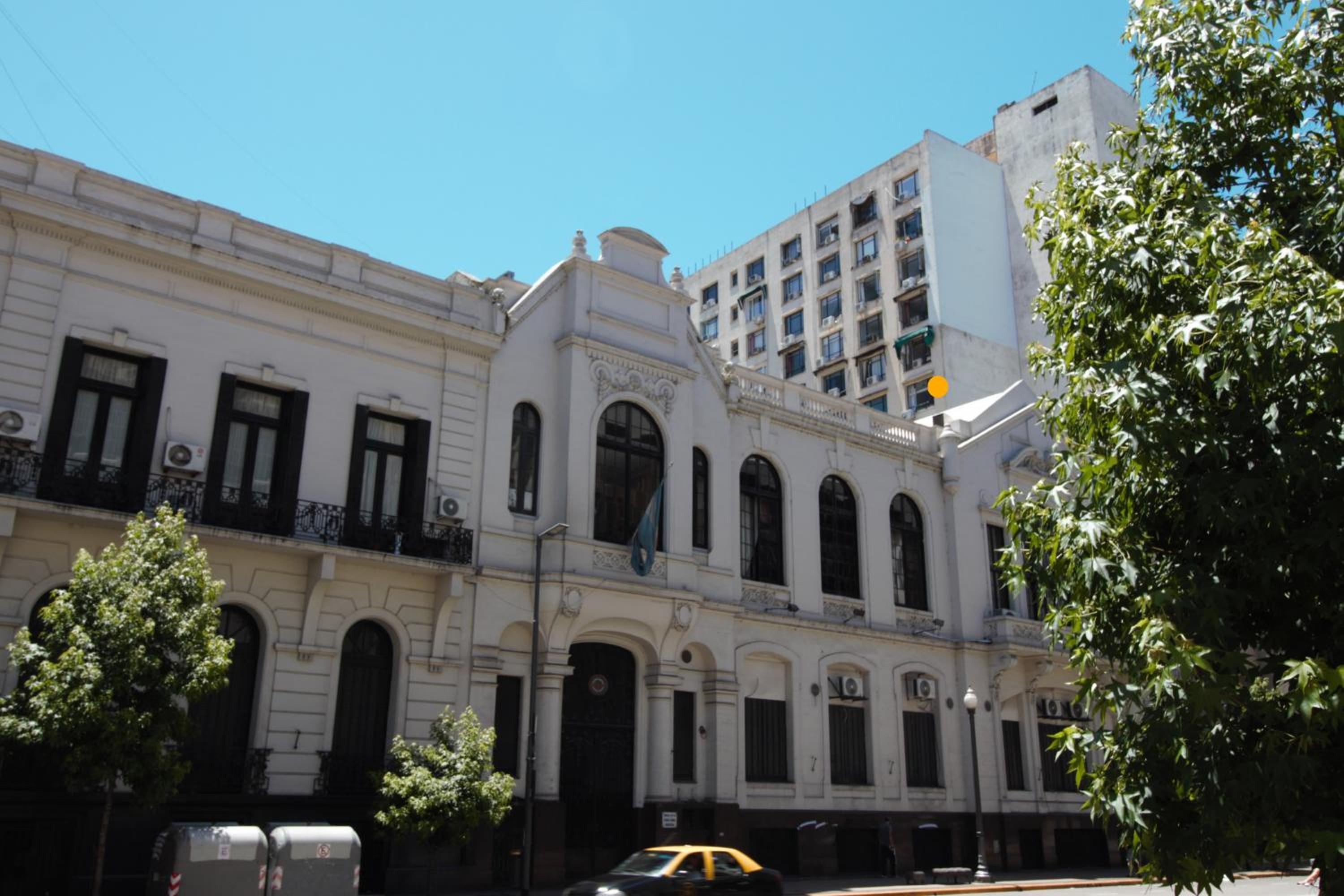 PORTEÑO Central apart GALERIAS PACIFICO