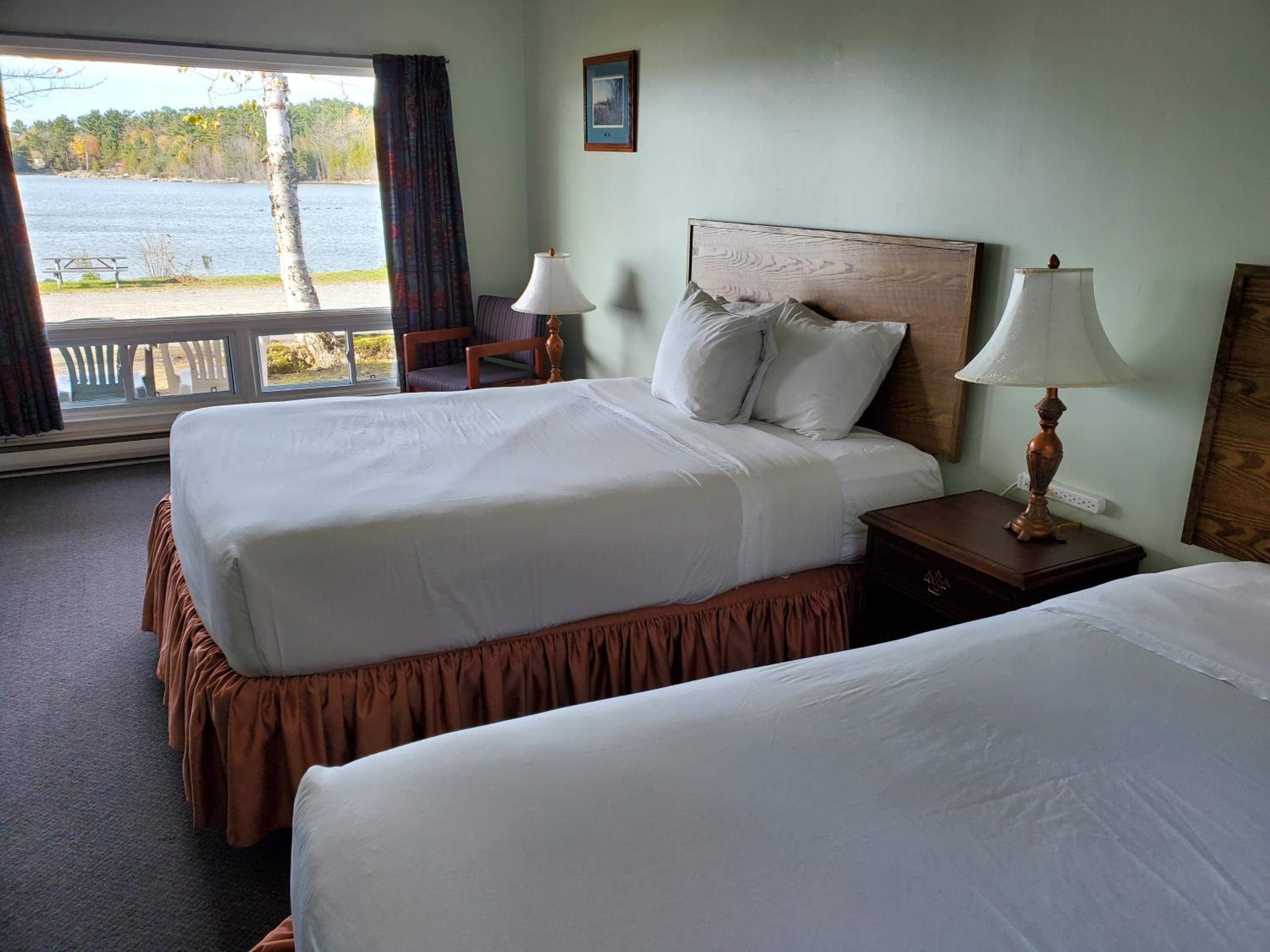 Carolyn Beach Inn