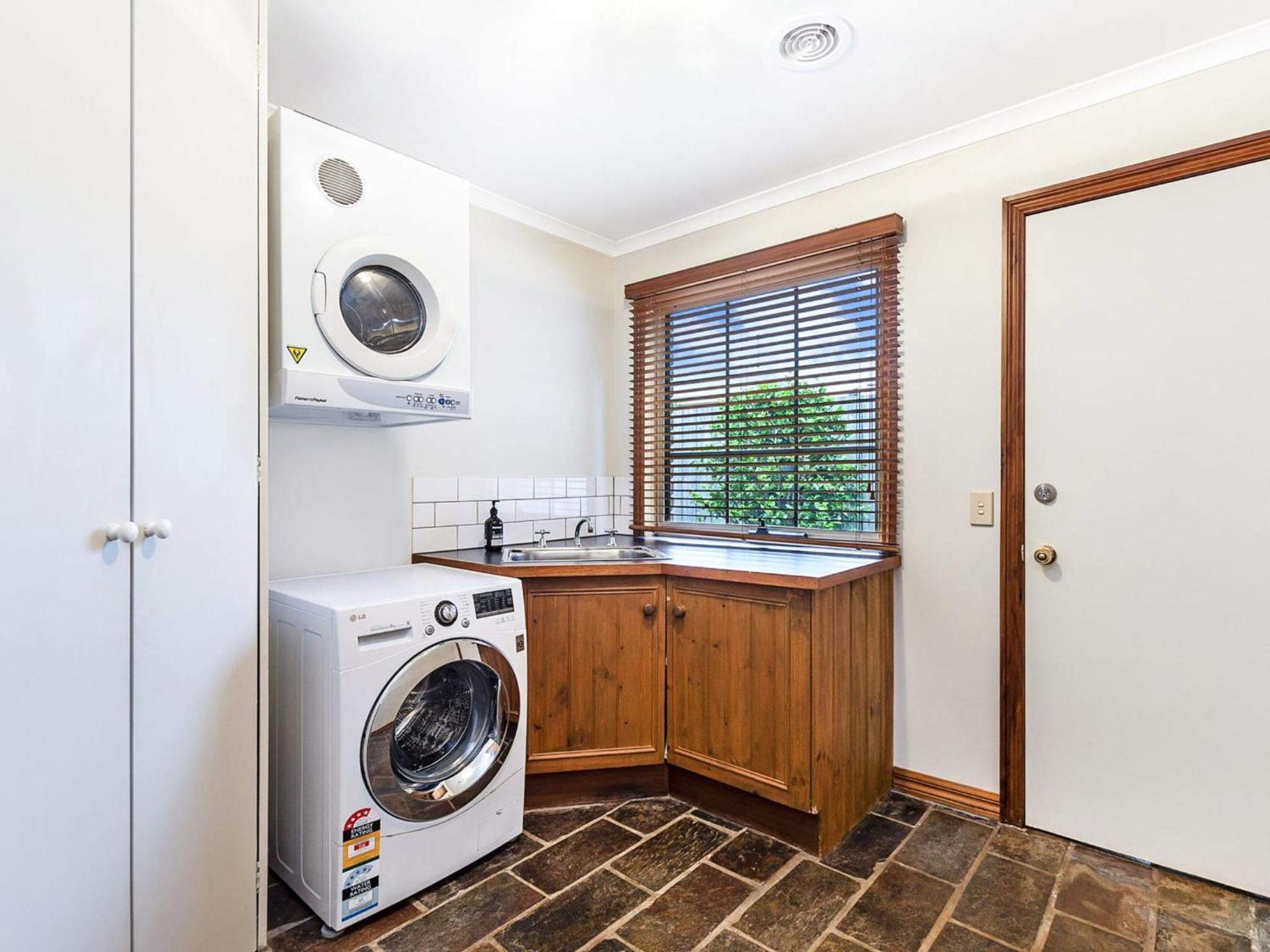 Warrnambool Vacations - Comfort on Conns - Property Image 8