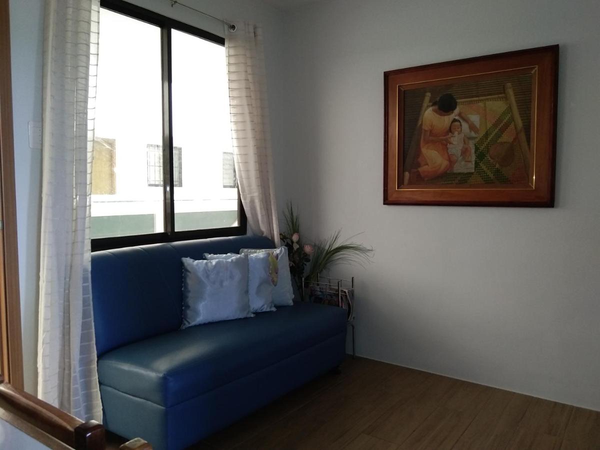 Pine Suites Tagaytay 2BR Penthouse with Netflix and FREE parking view 2
