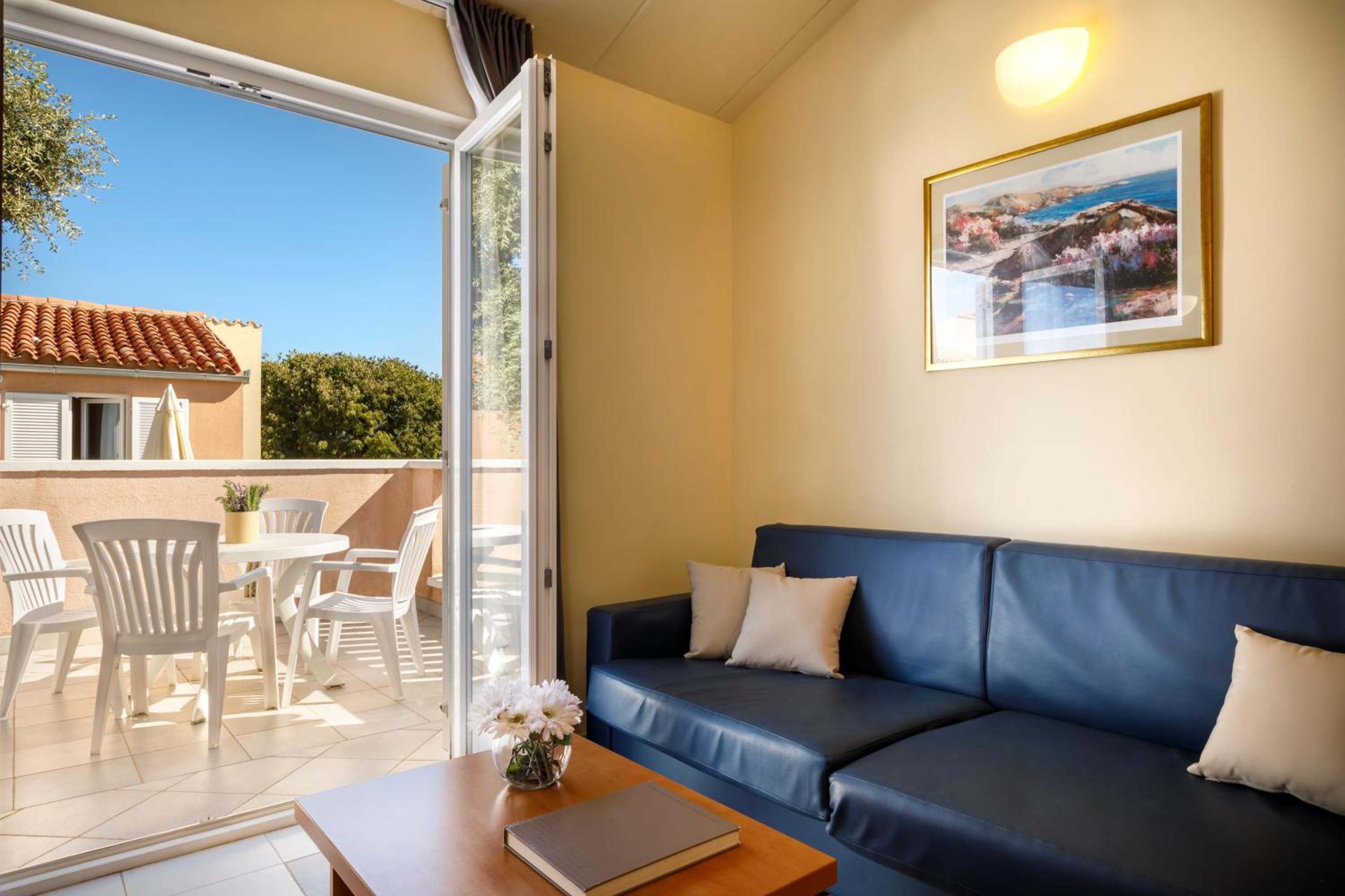 Maistra Select Amarin Resort 43