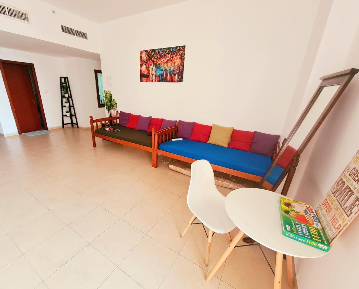 DXB Backpackers
