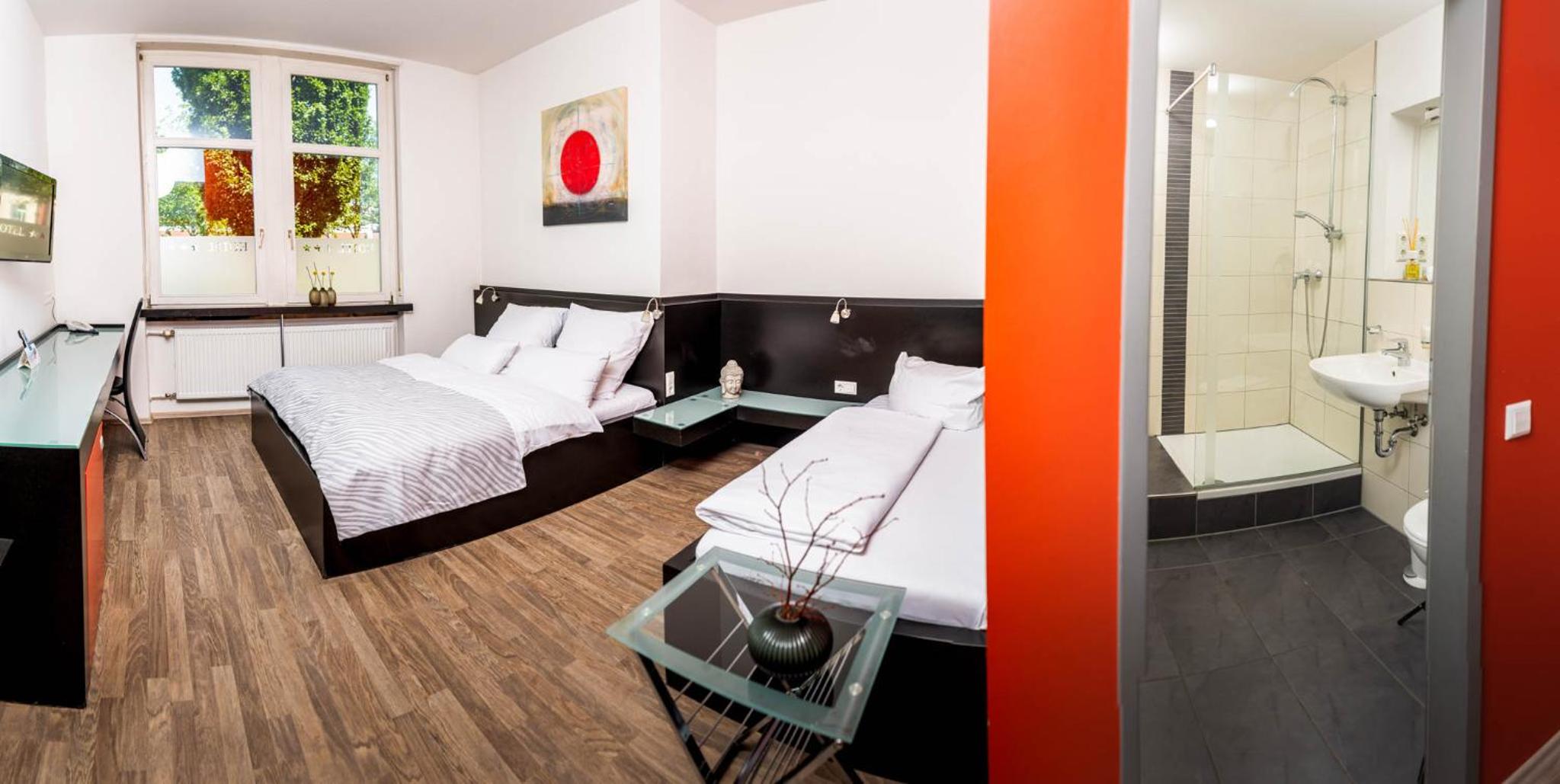 Hotel Villa-Bassermann, stilvoll, 2 Min zum Schloss, schnelles WLAN & Parkplatz
