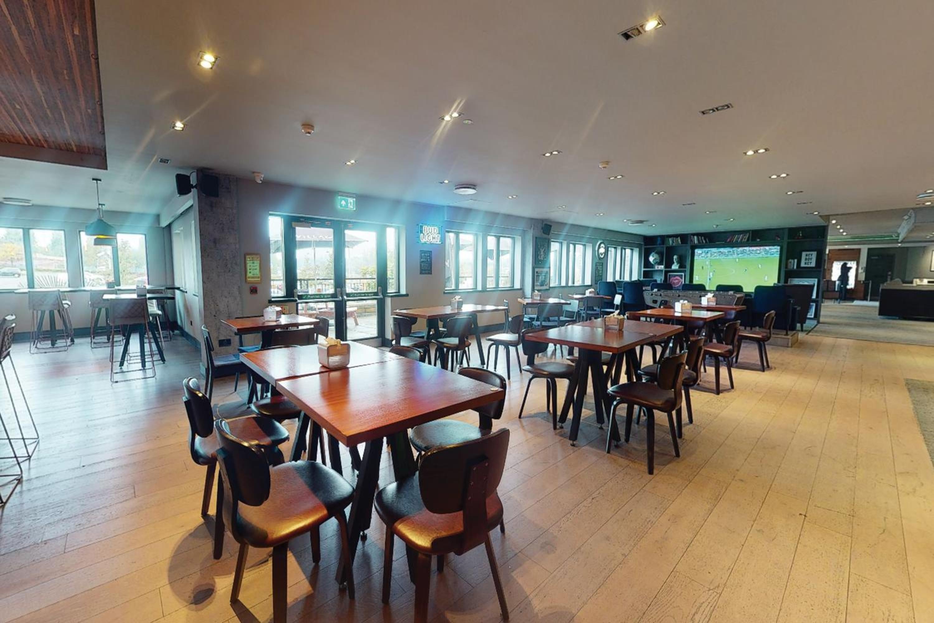 Walsall Vacations - Village Hotel Birmingham Walsall - Property Image 4