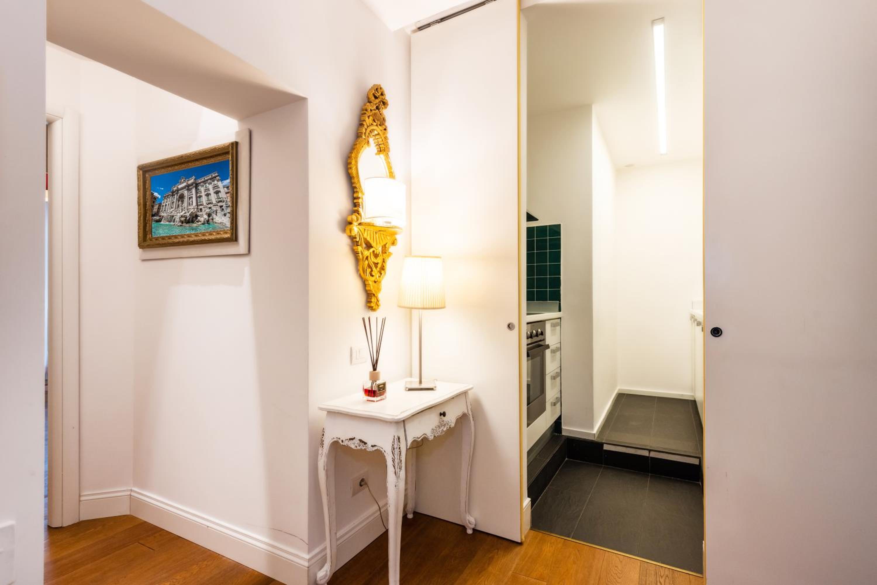 IHH COLLECTION - IHH Suites Roma