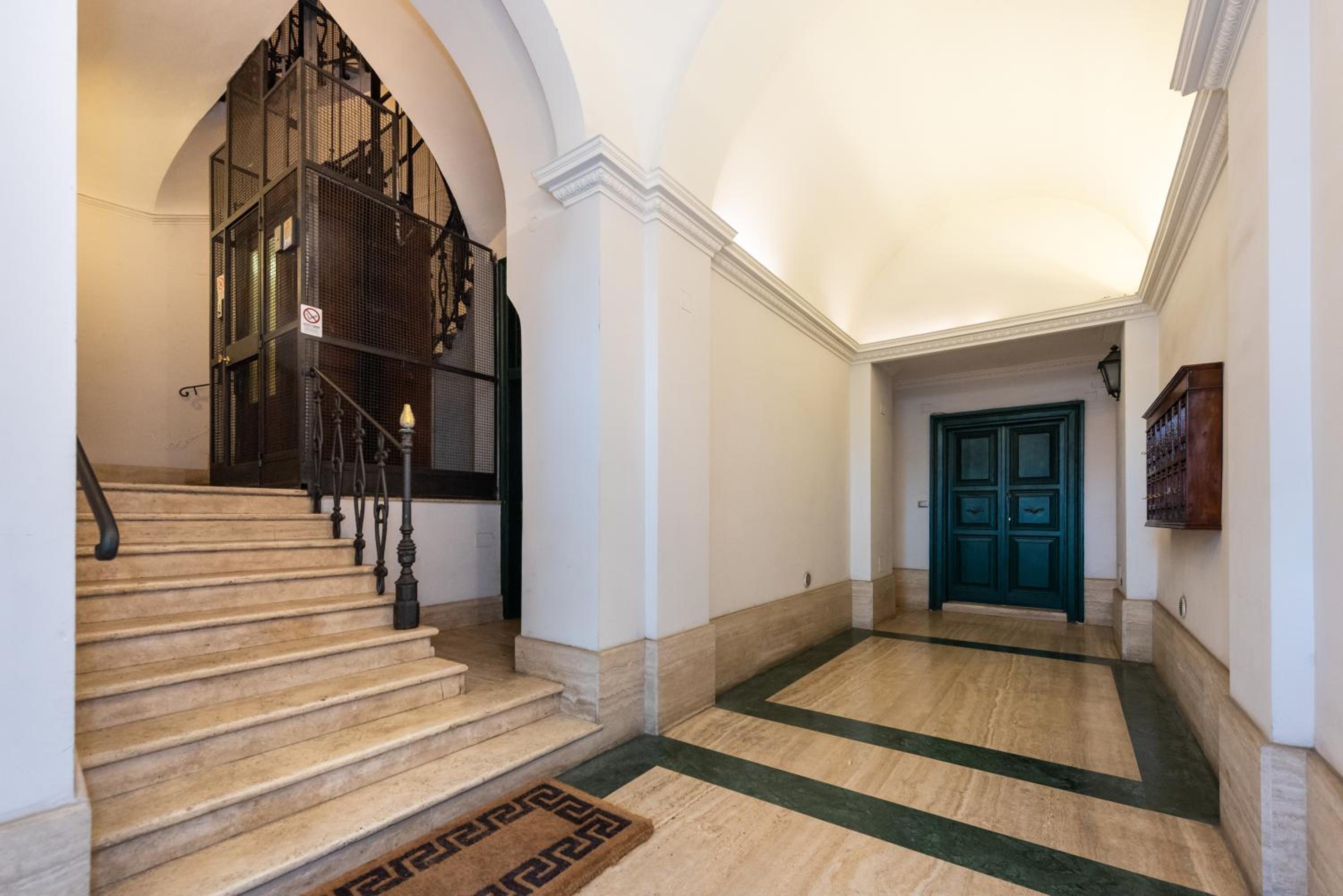 IHH COLLECTION - IHH Suites Roma