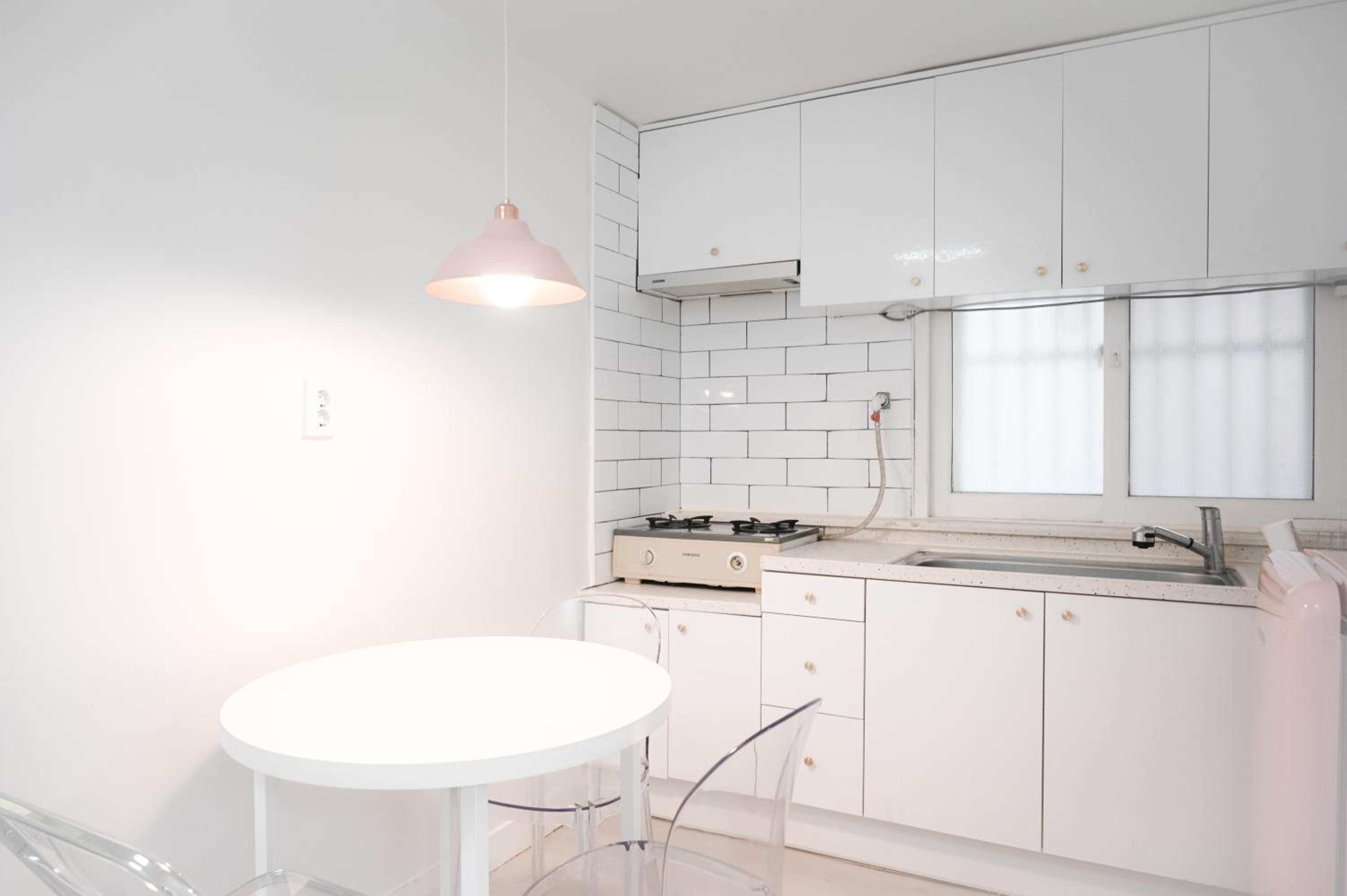 SeeU House Hongdae