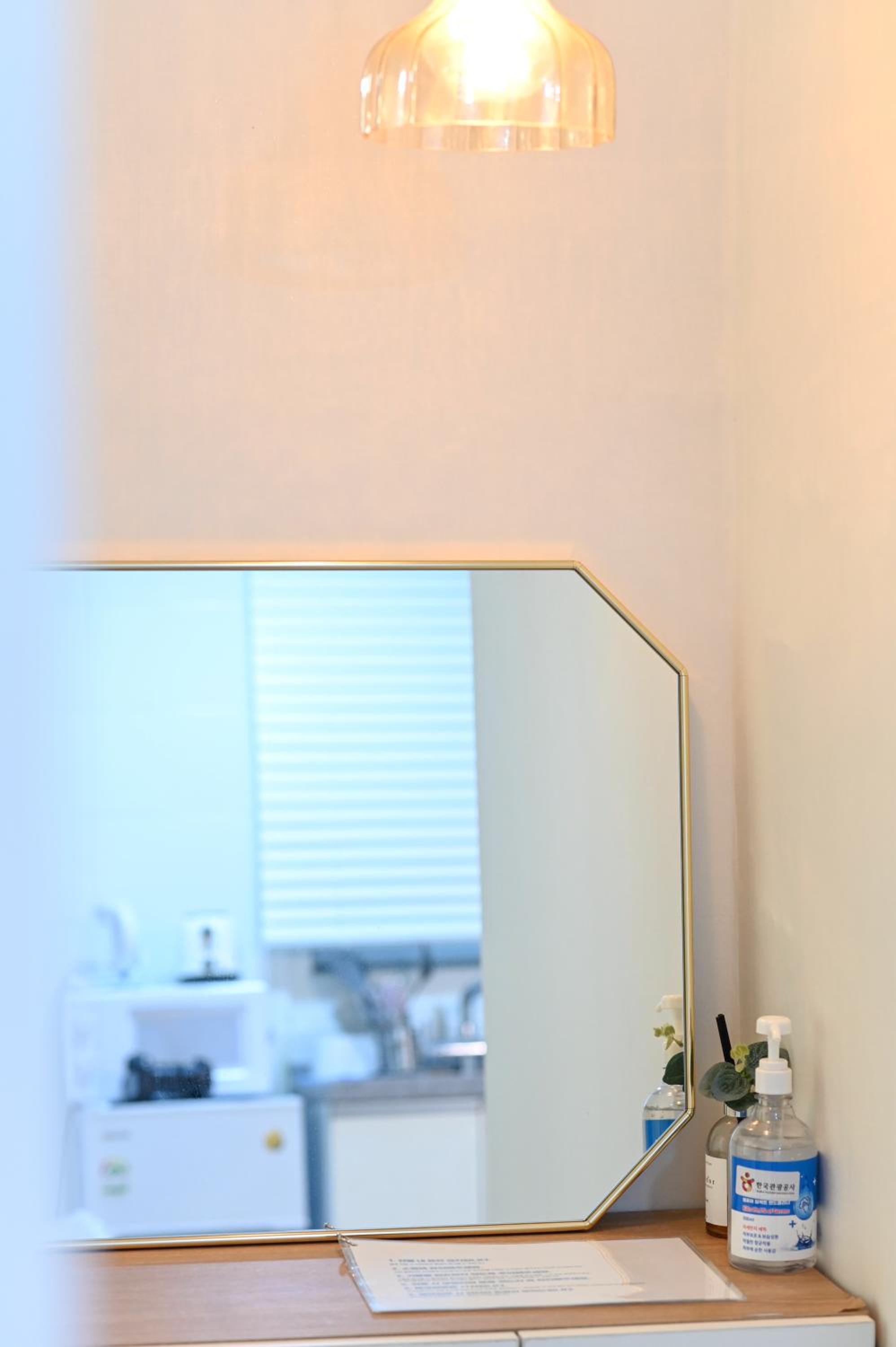 SeeU House Hongdae