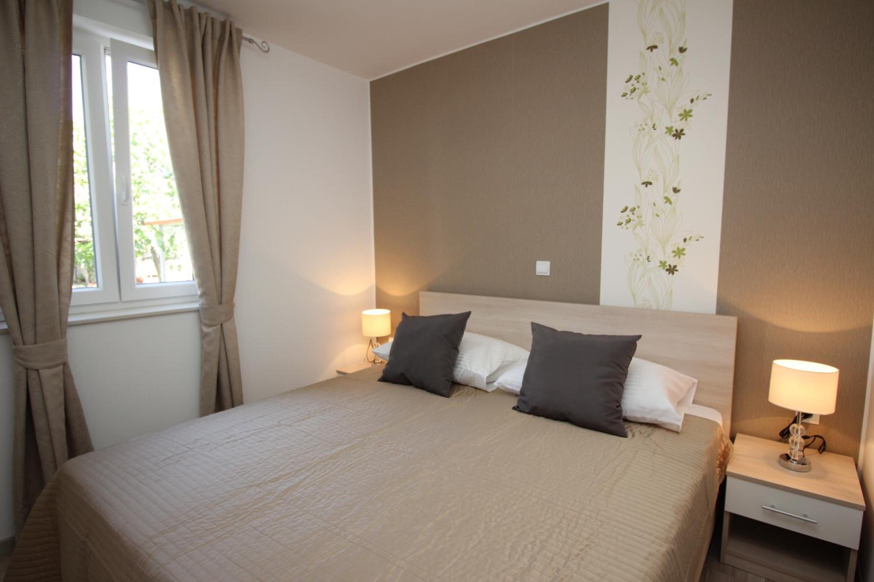 Photo 89