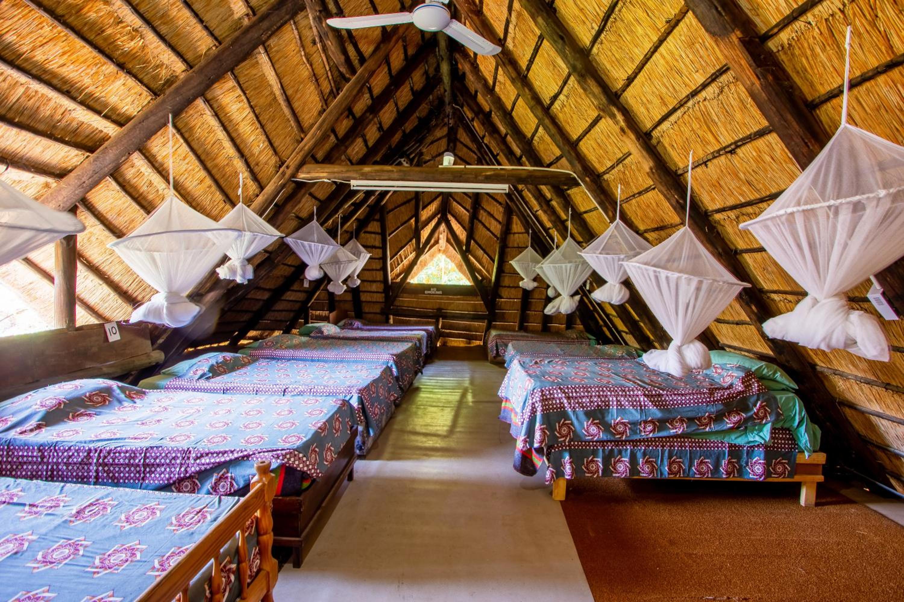 Victoria Falls Backpackers Lodge
