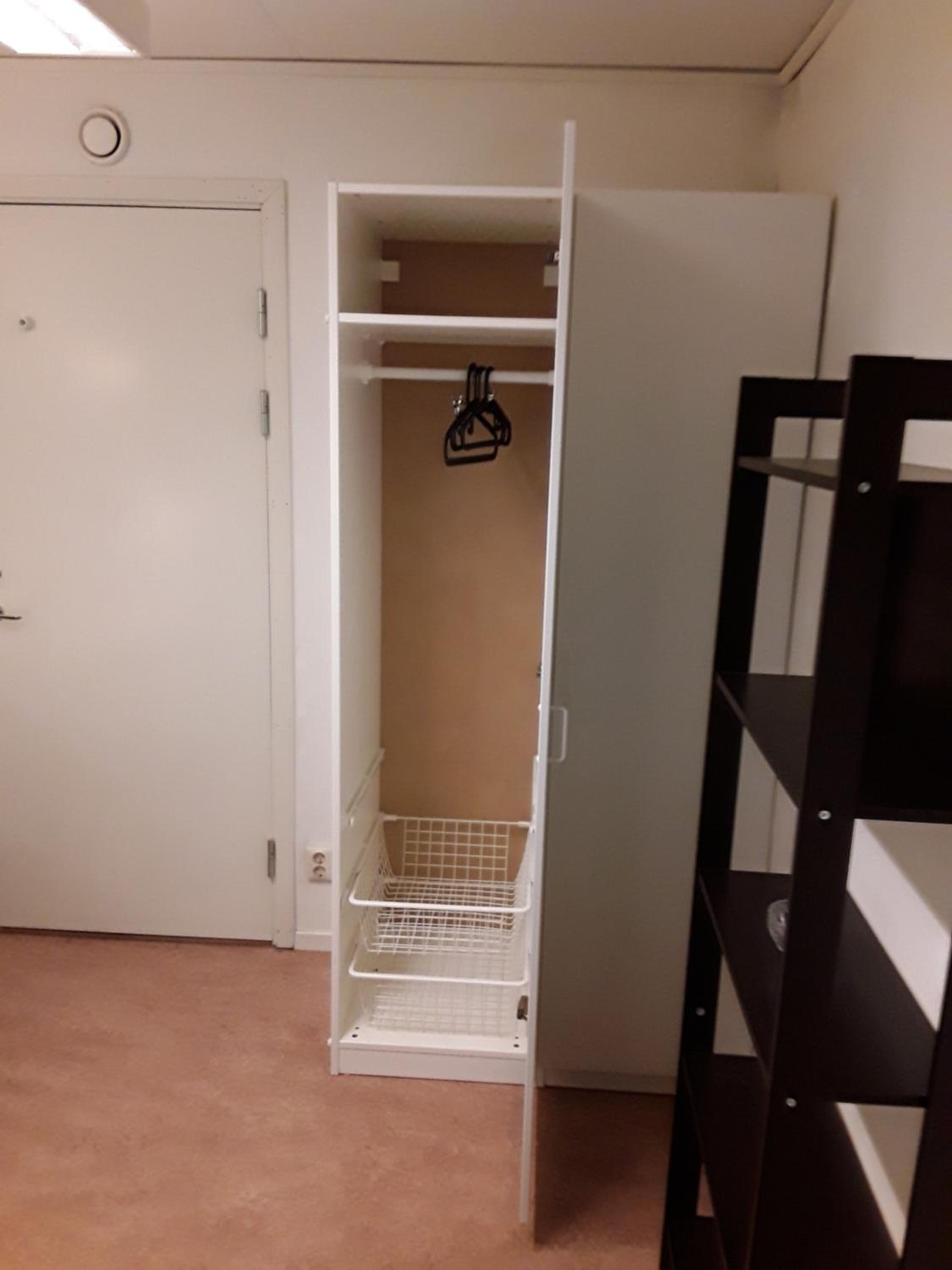 Photo 9