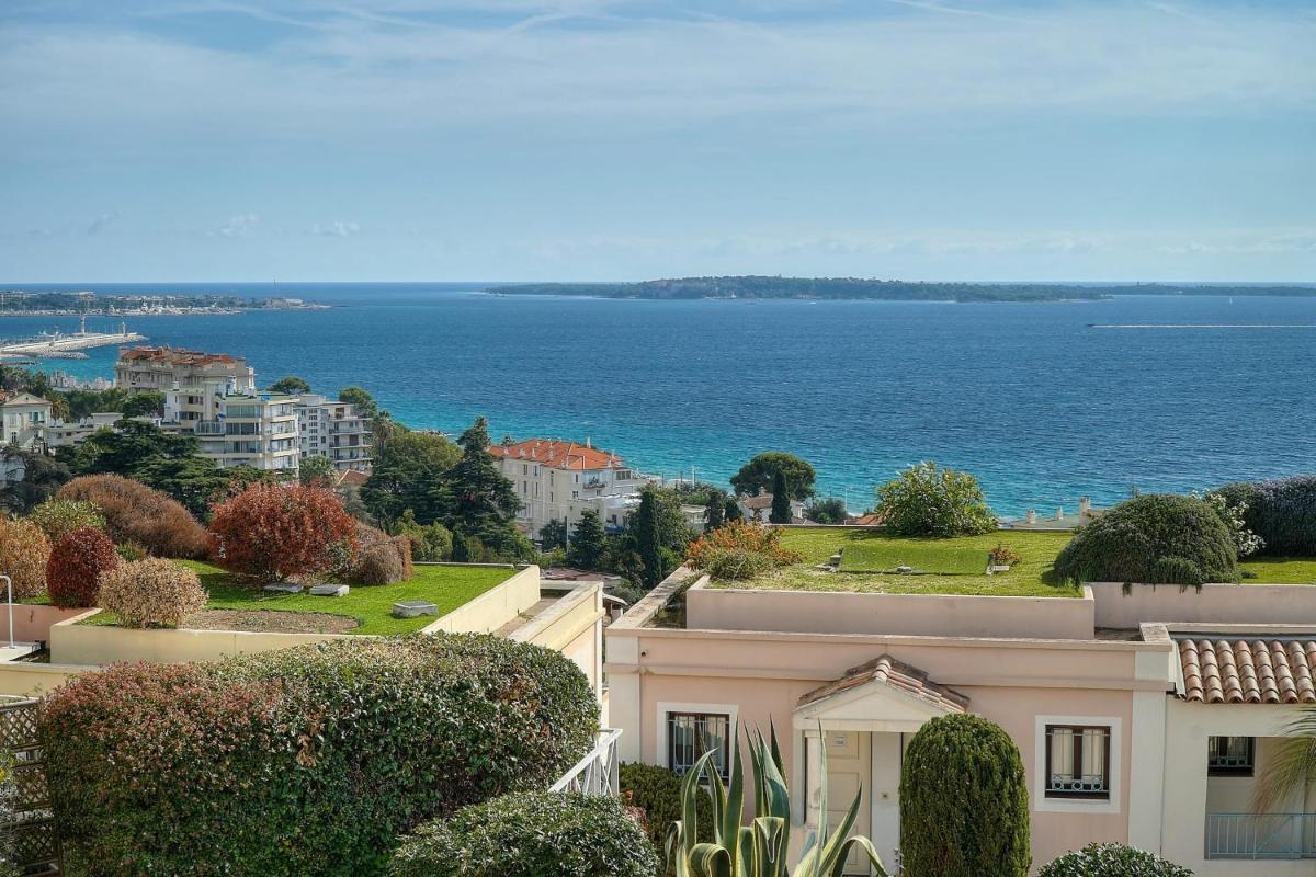 IMMOGROOM - 2 Rooms sea view - Pool - Parking - Terrace photo 5