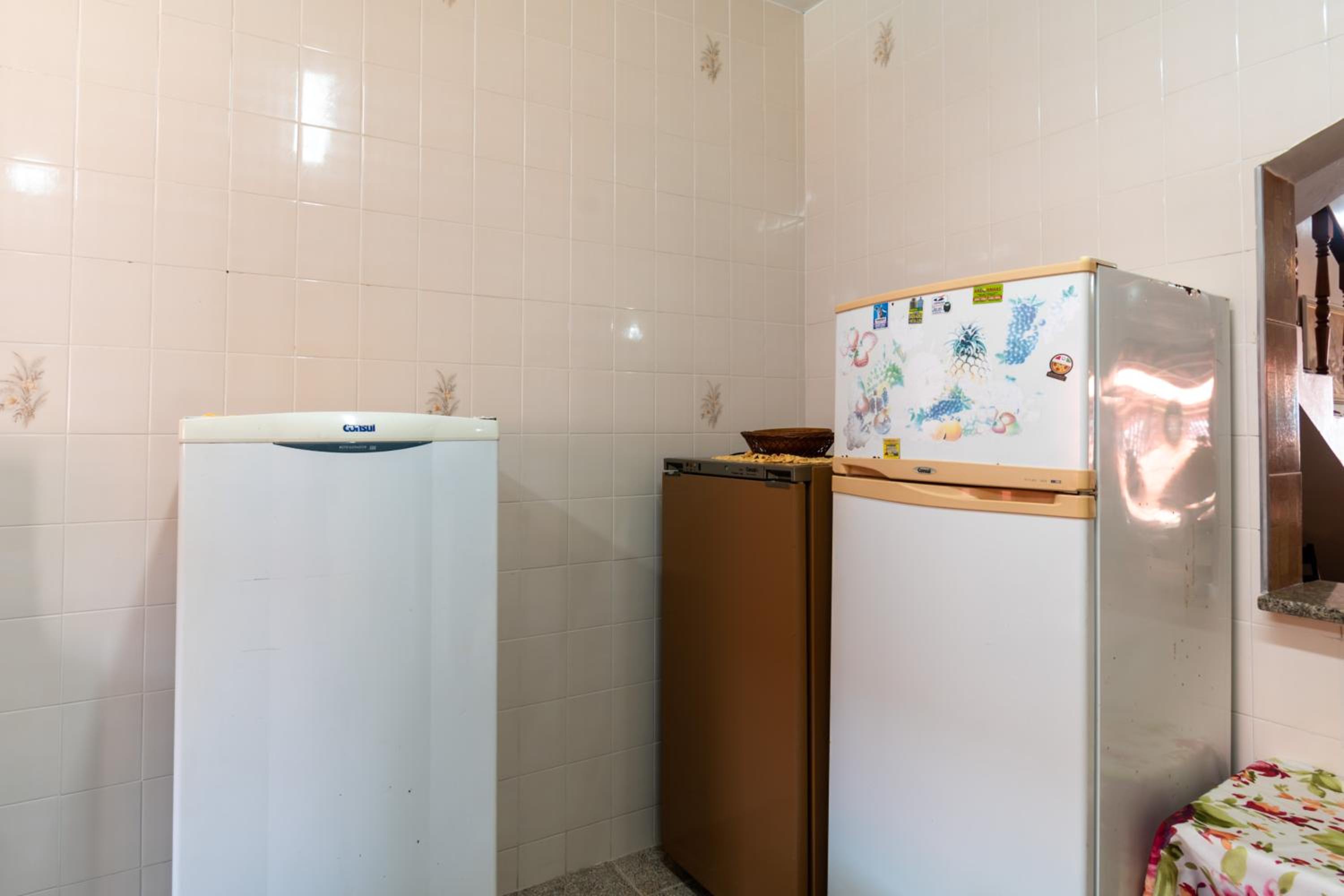 Itanhaém Casa ampla com piscina e churrasqueira a 300m da praia