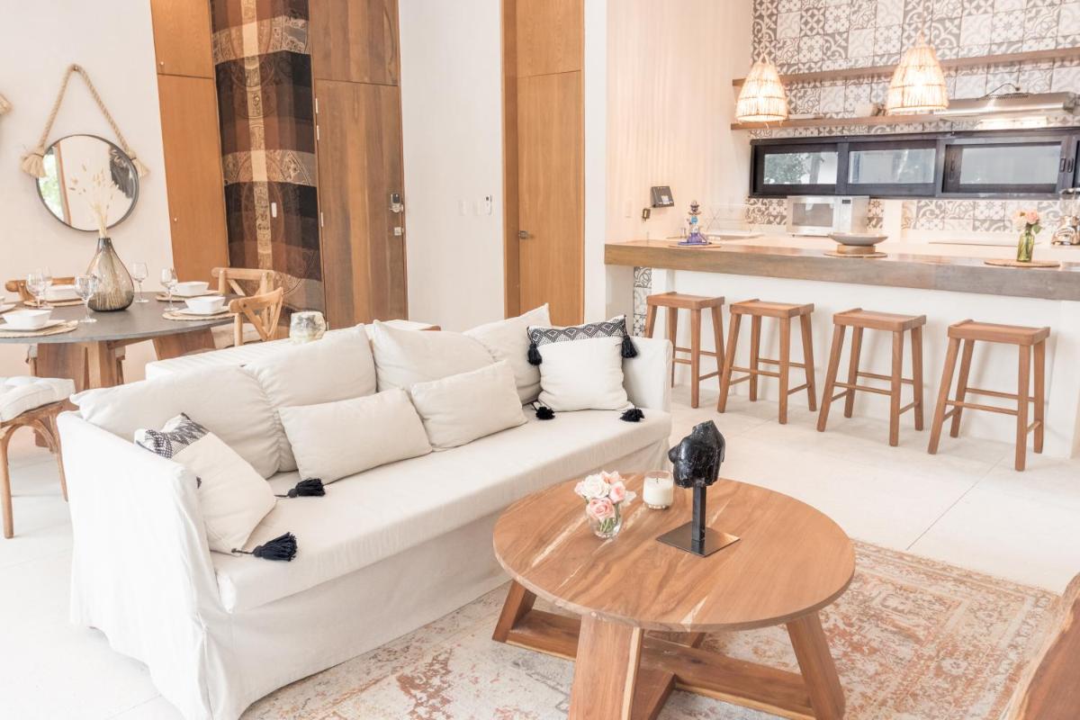 Lovely & Boho-Style 2BR Apartment Aldea Zama Insta-Worthy Pool, Uncovered Patio & Terrace view 2