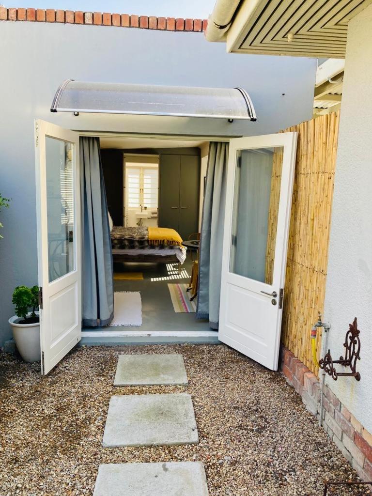 Modern studio apartment view 5