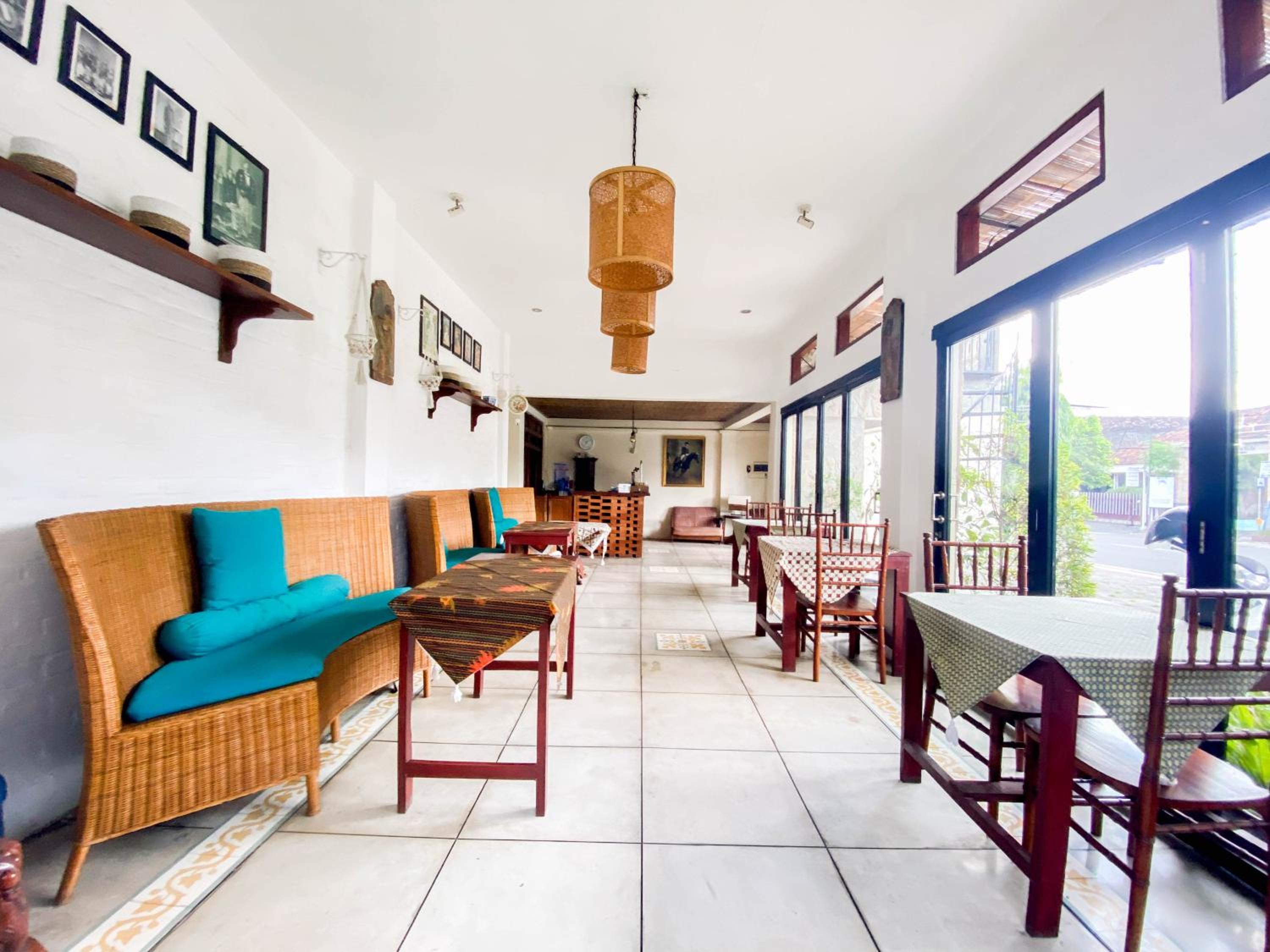 Photo 42