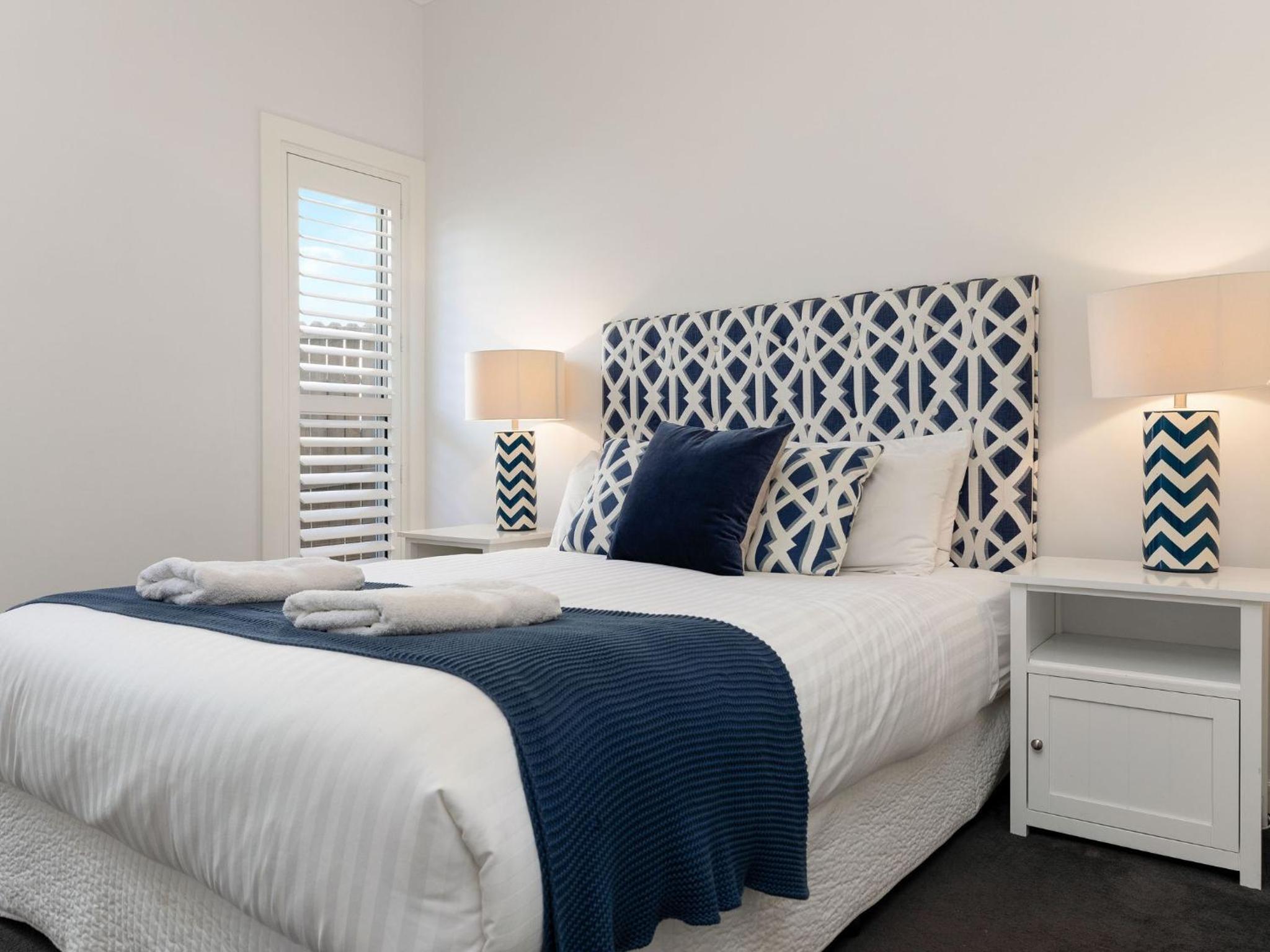 Sea Breeze - walking distance to Orion Beach