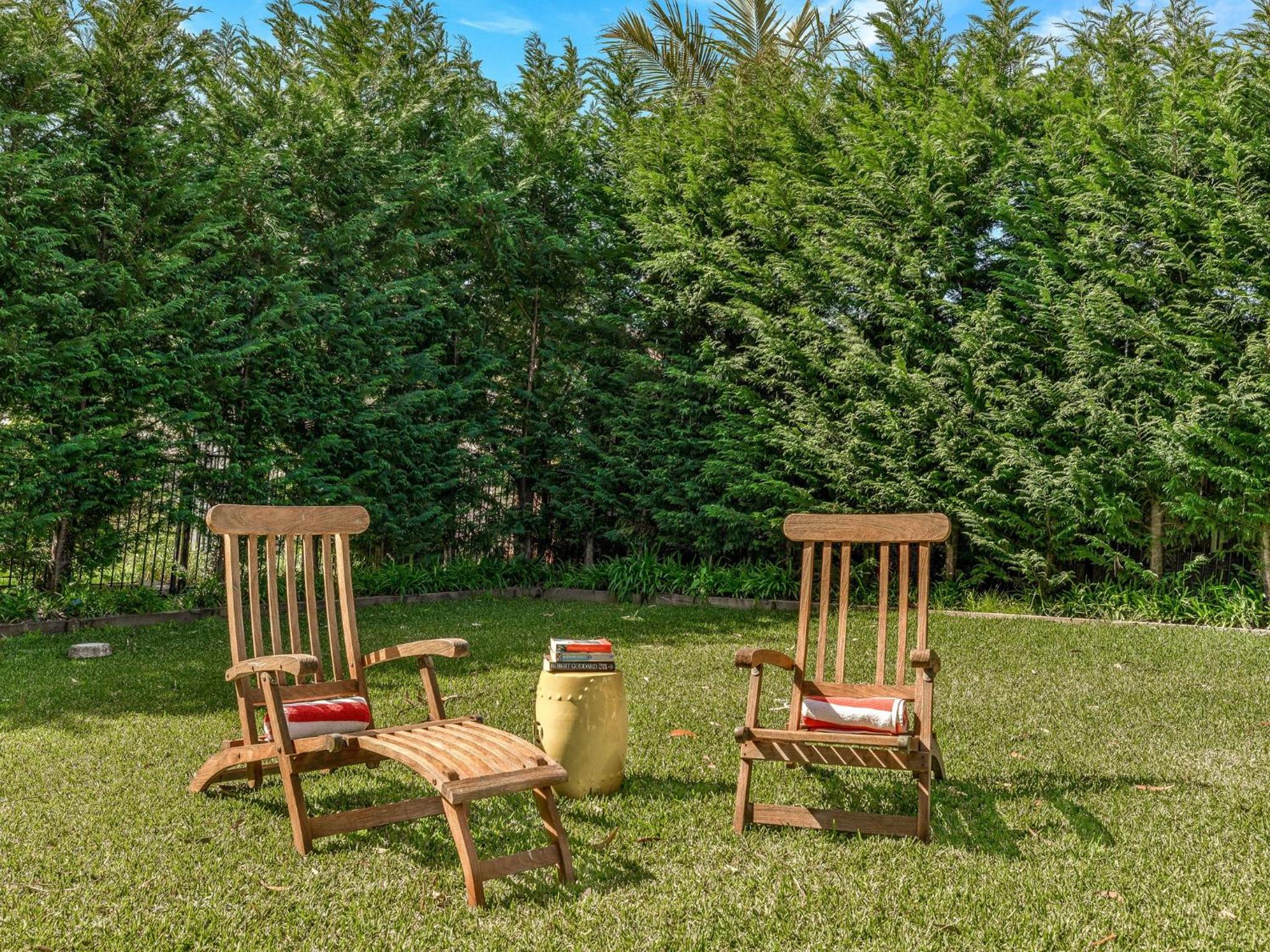 Sea Breeze - walking distance to Orion Beach