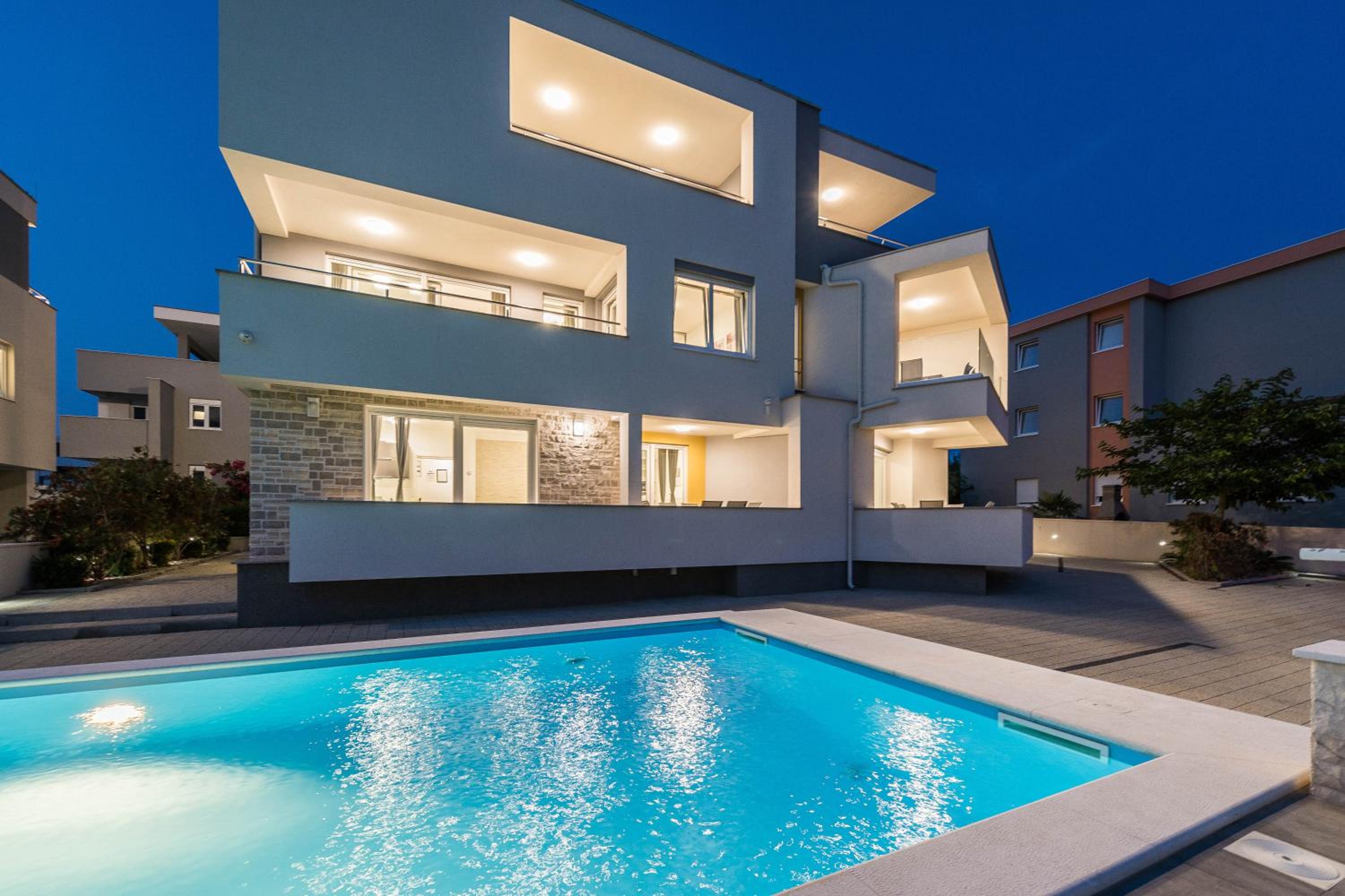 Apartments & Rooms Danivan Pool Villas B view 4