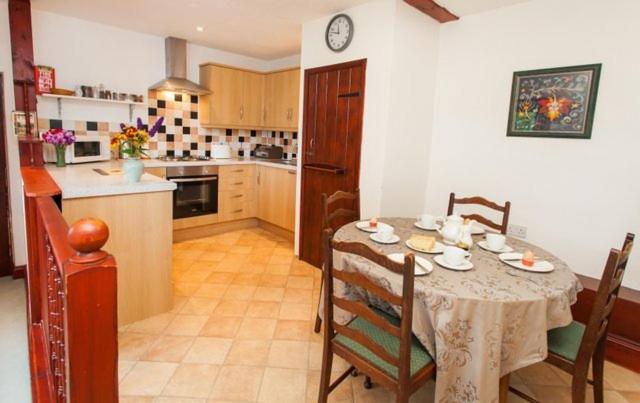 East Briscoe Farm Cottages