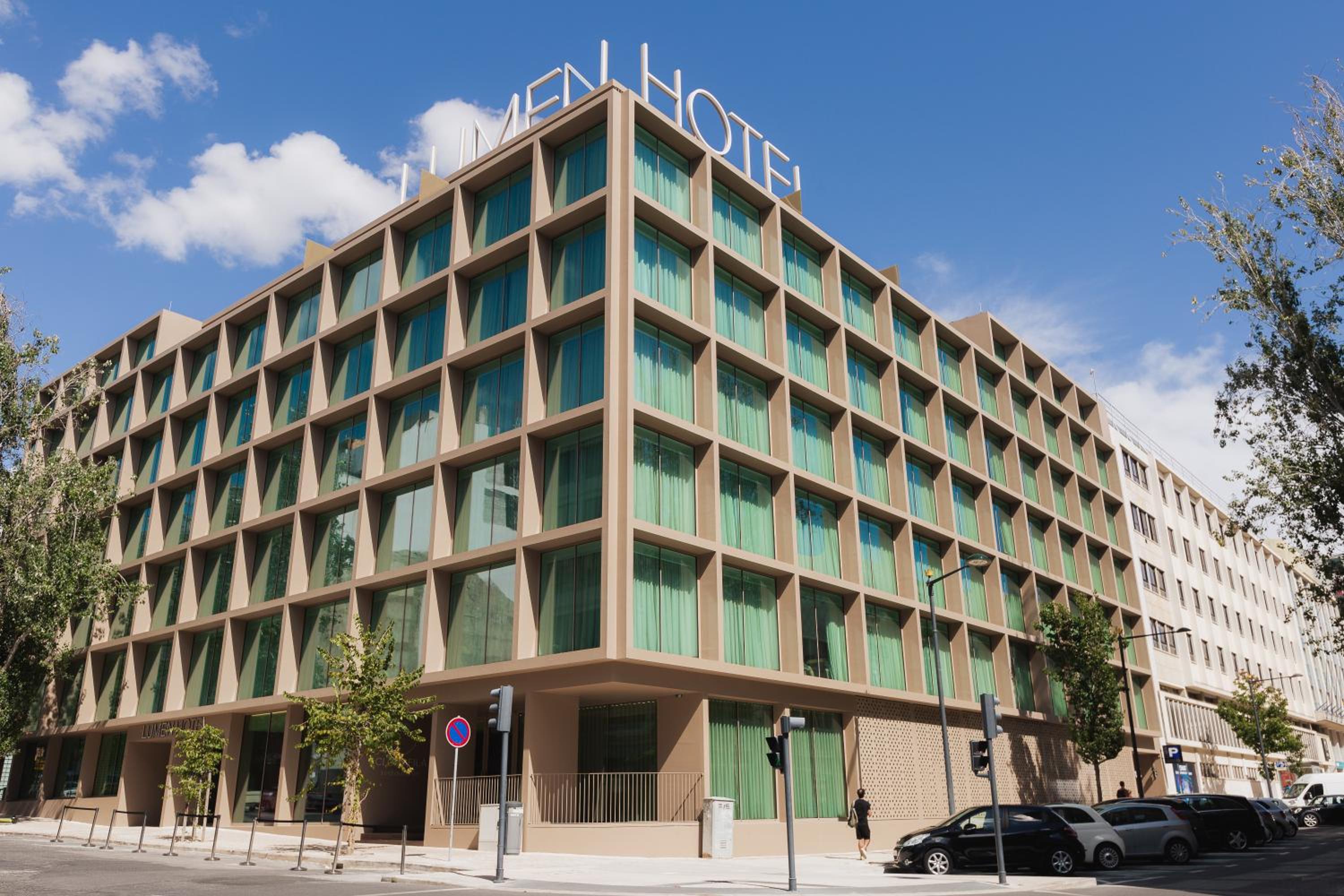 Lumen Hotel & The Lisbon Light Show-0
