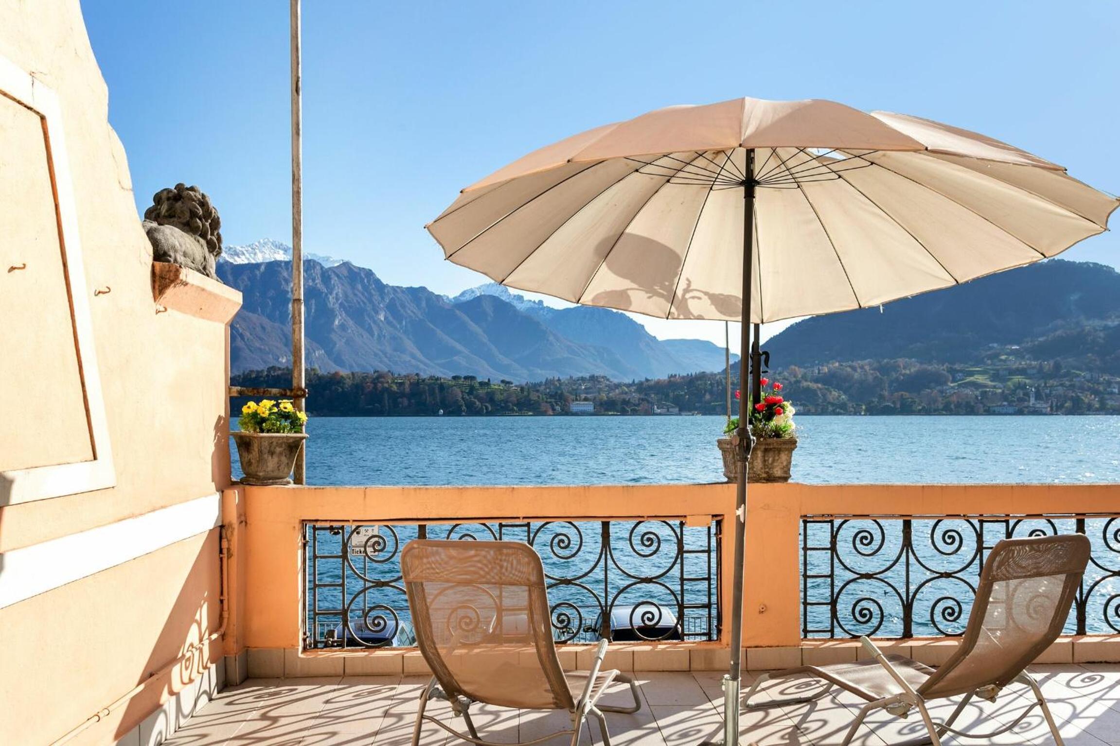 Cadenabbia Lake side Apartments
