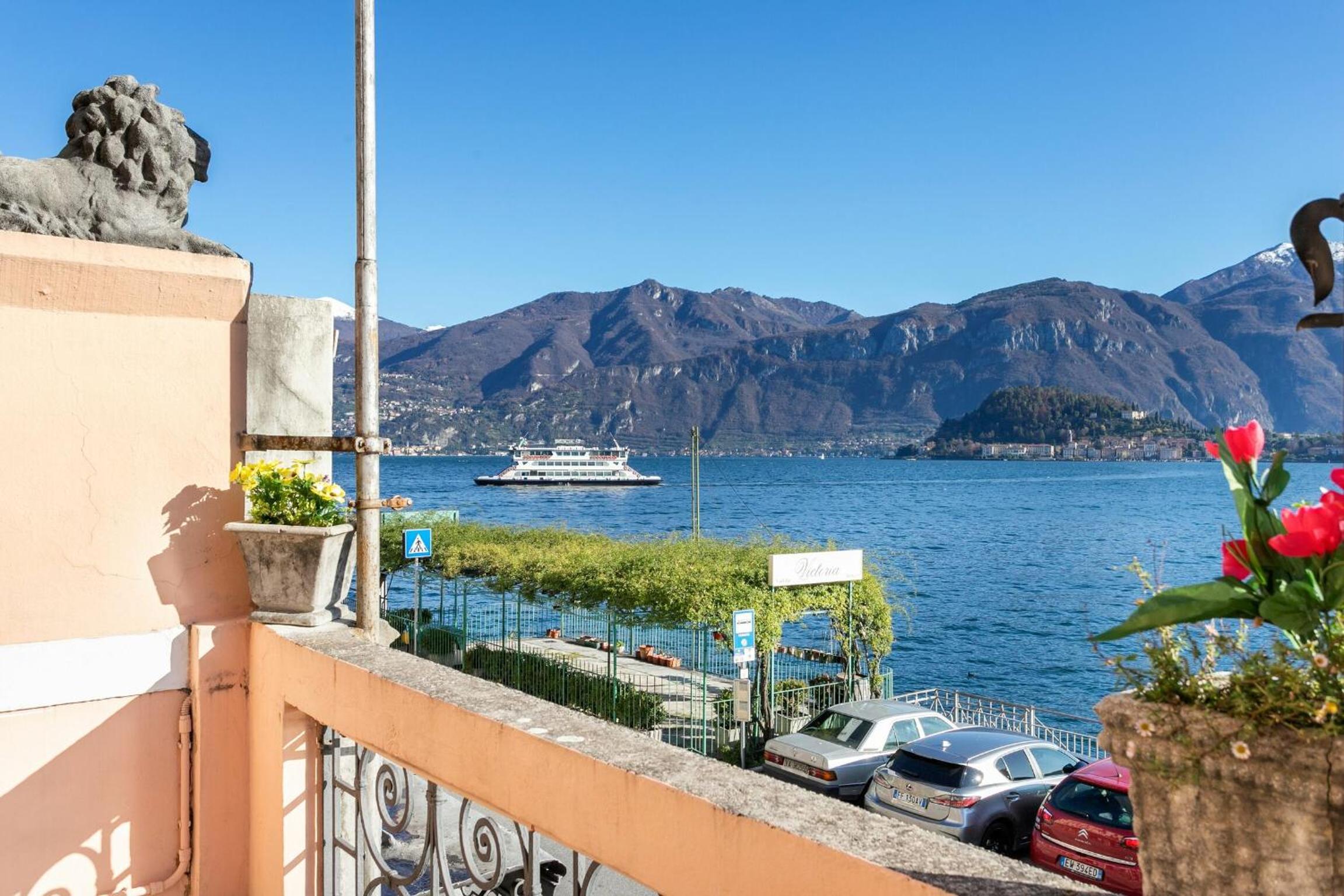 Cadenabbia Lake side Apartments
