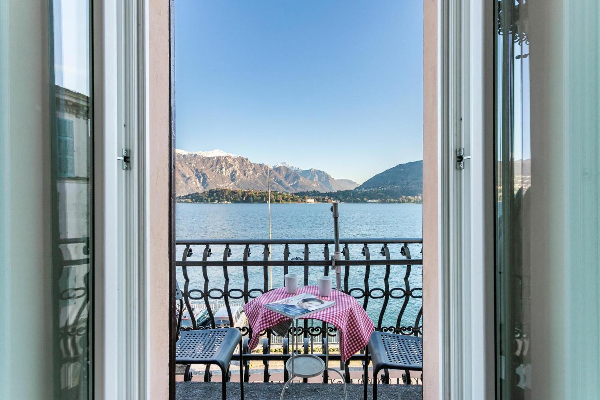 Cadenabbia Lake side Apartments