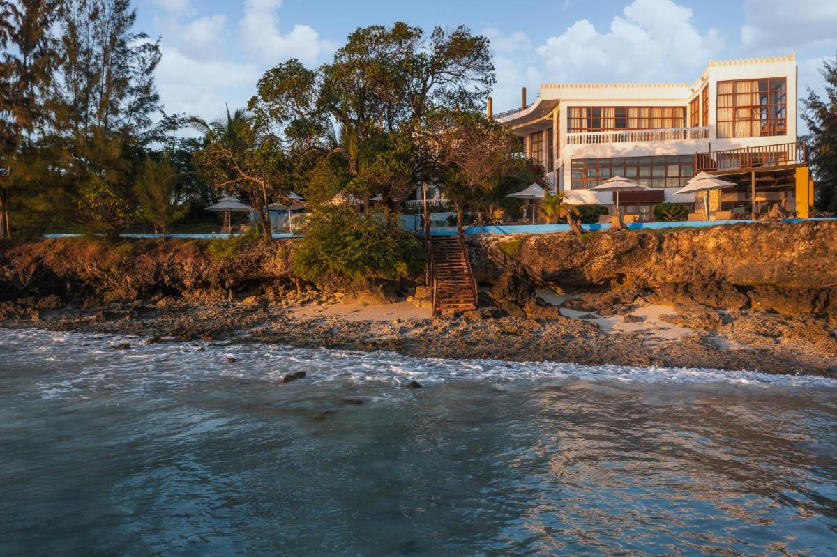 hotel building