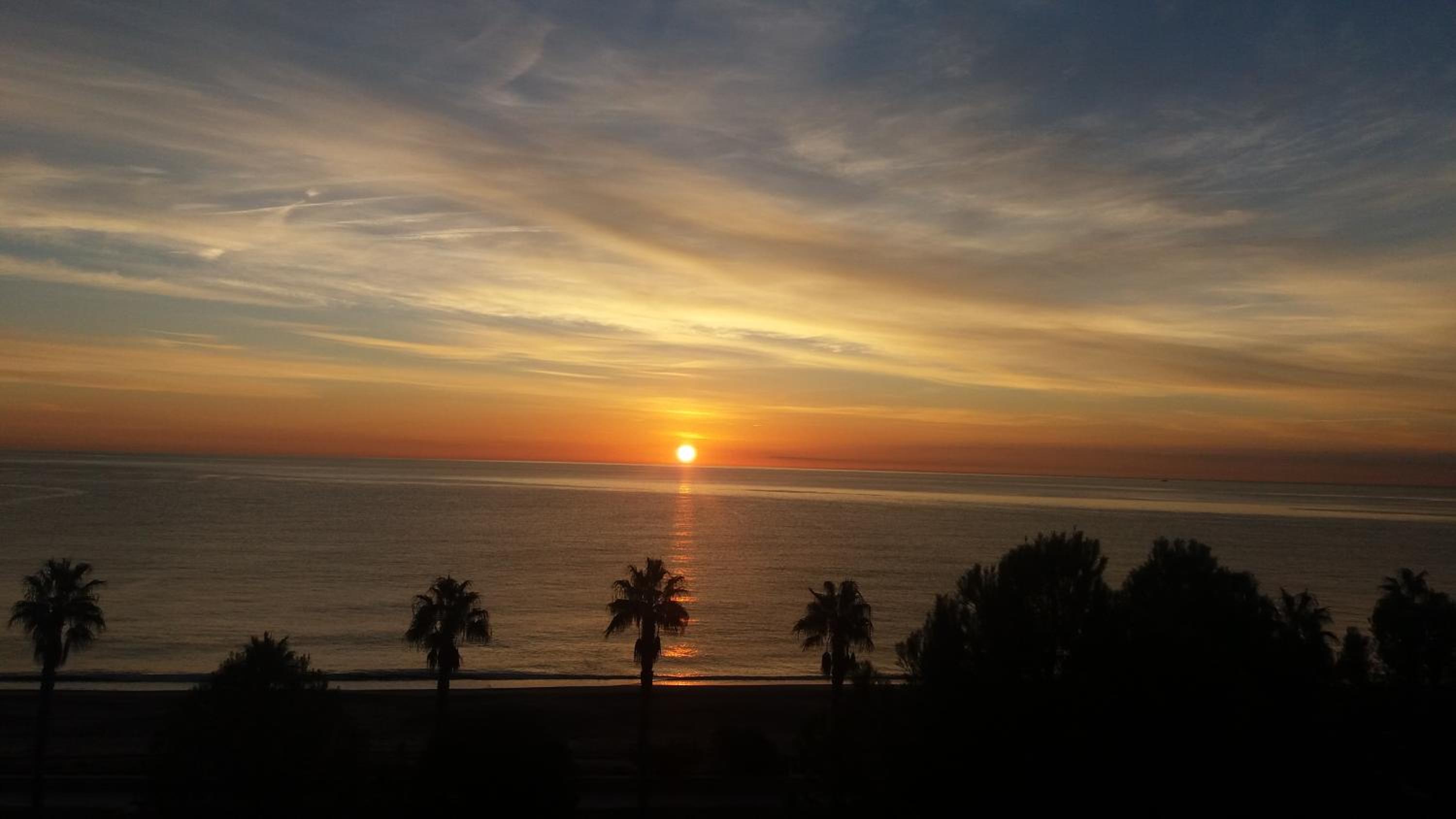 Sunrise Studio Miro, vistas jardín y mar photo 4