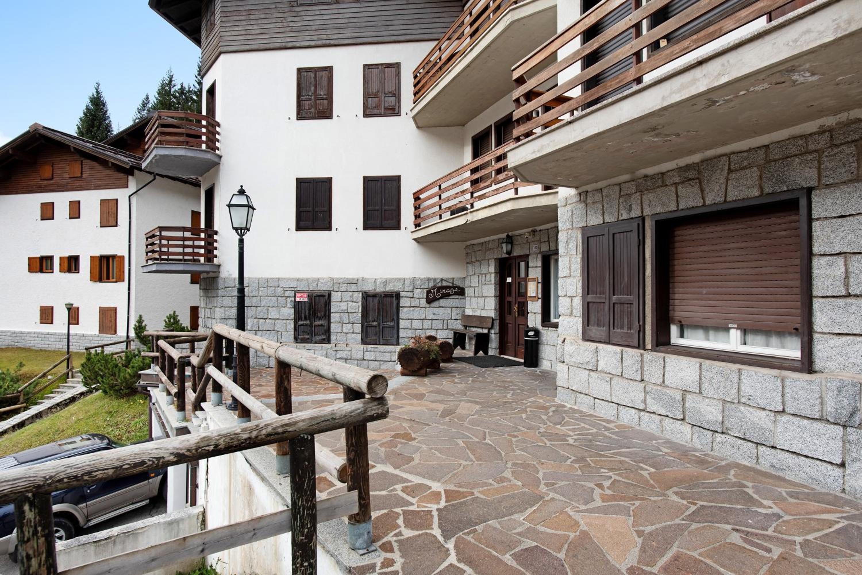 Mansarda Colarin photo 2