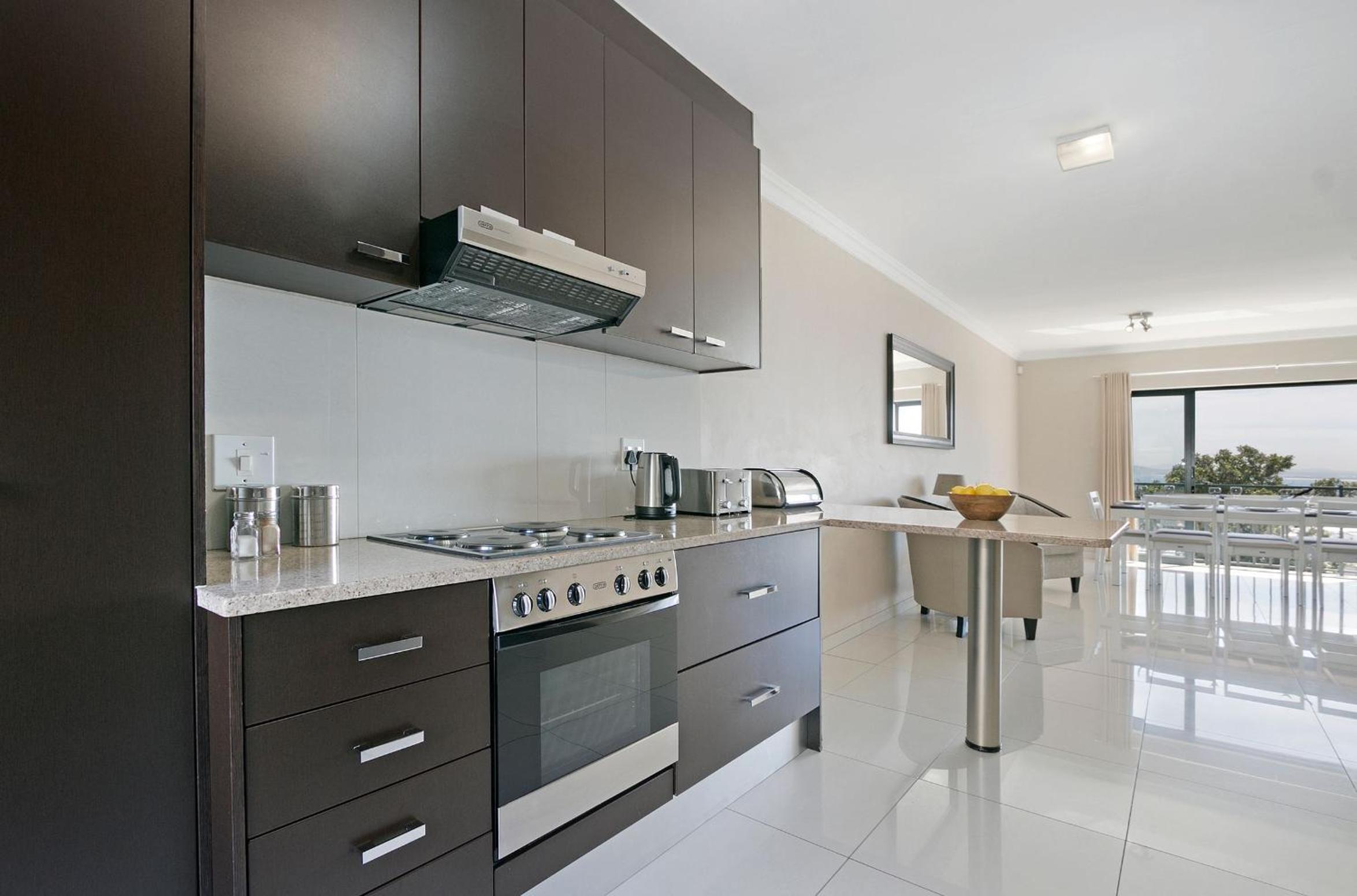 STAR APARTMENTS