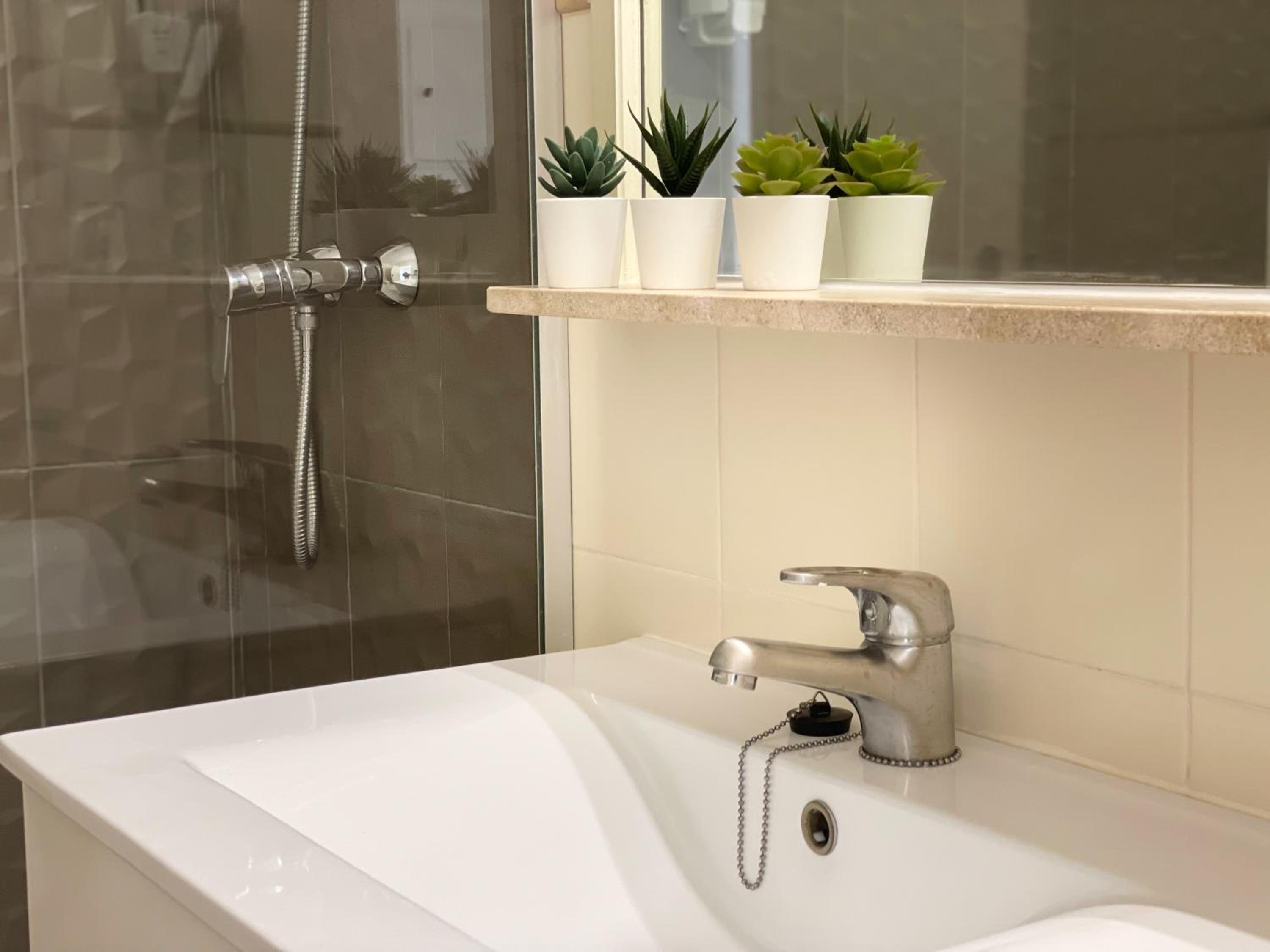 Photo 34