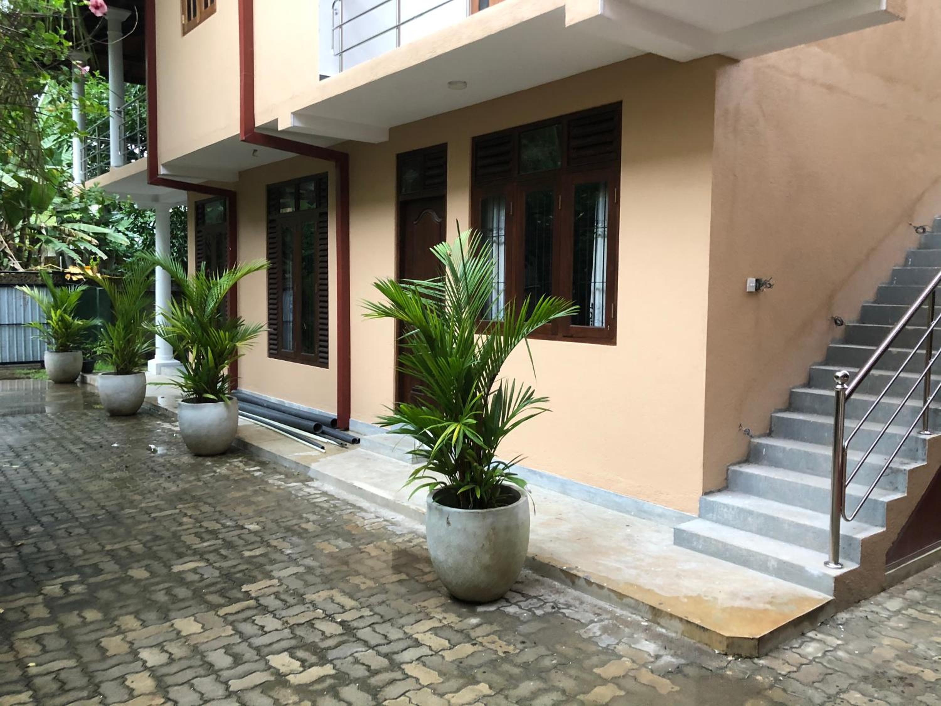 Kumar guest house & apartment view 5