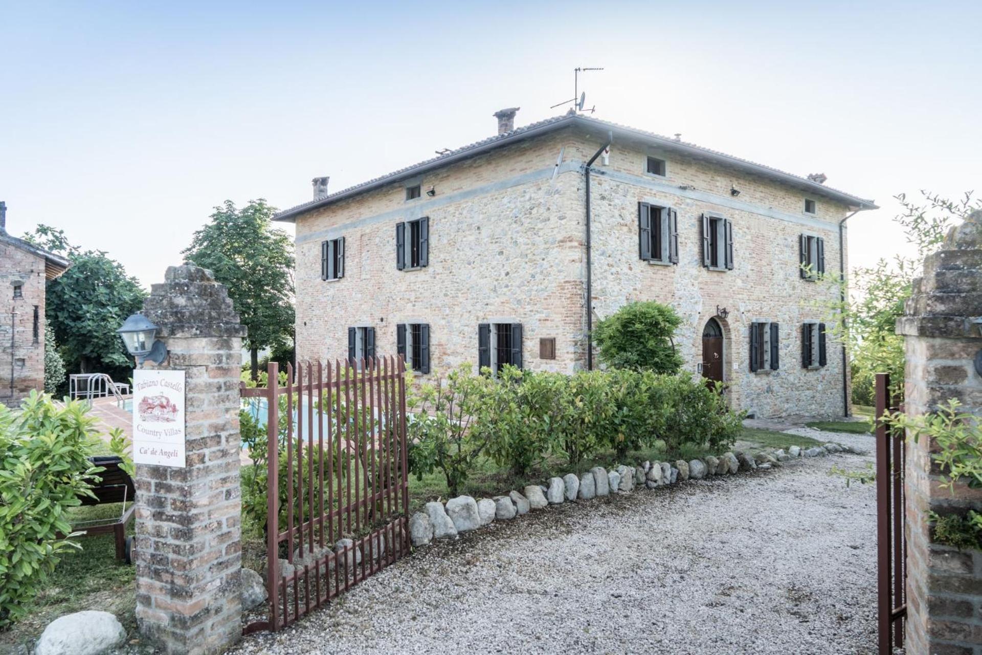 Villa Ca de Angeli - Tabiano Castle Country Villas view 2