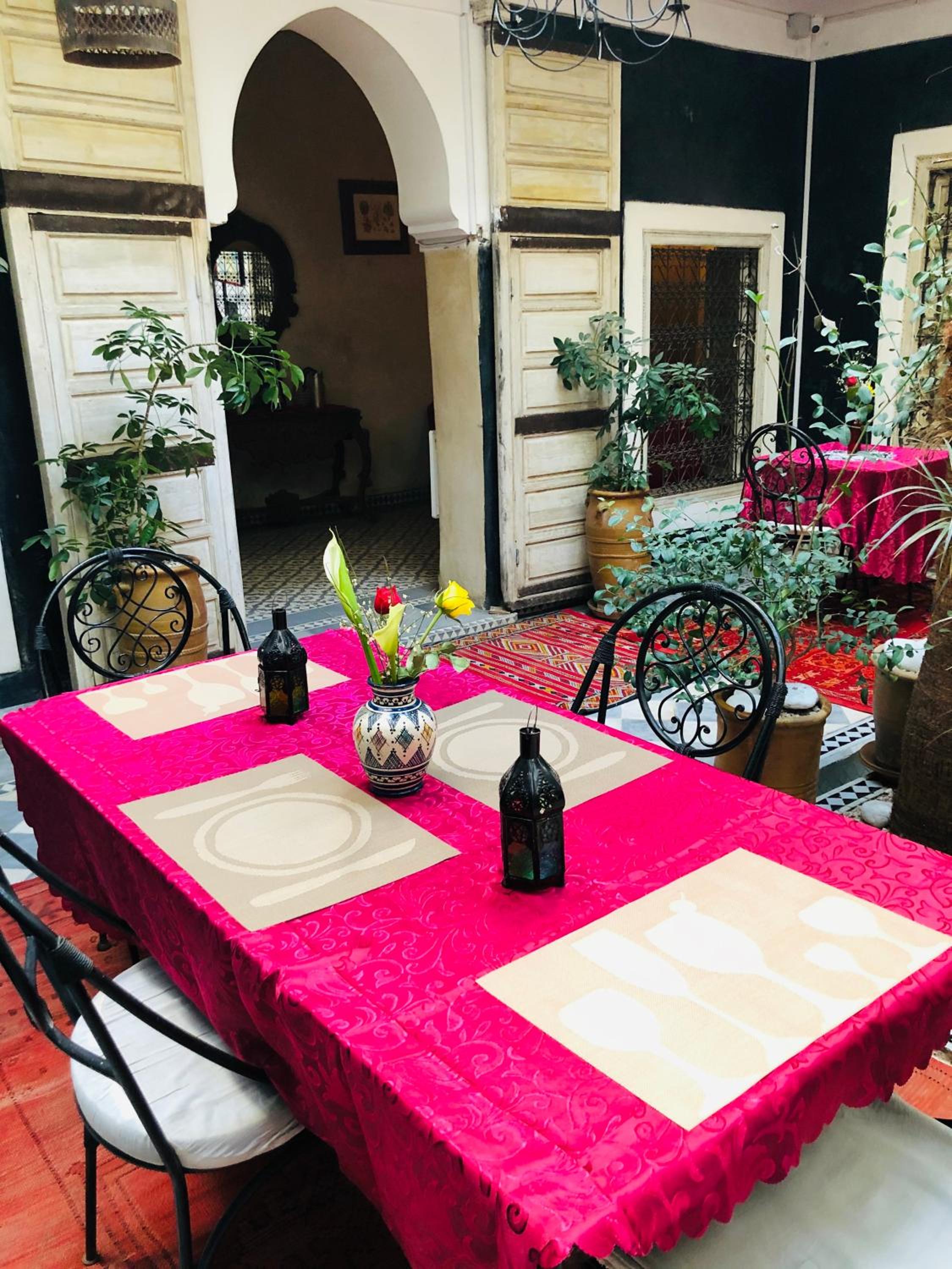 dining