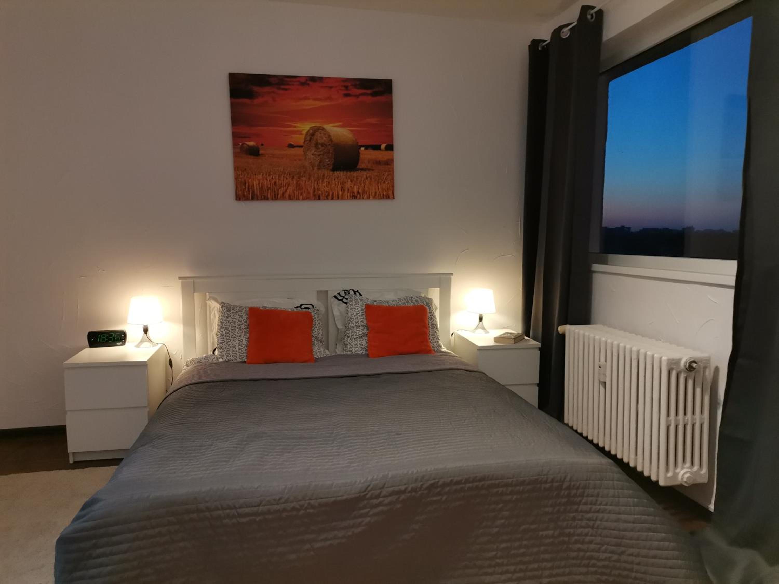 STUDIO Piata Victoriei (Victoriei Square) en Bucharest — hotel room