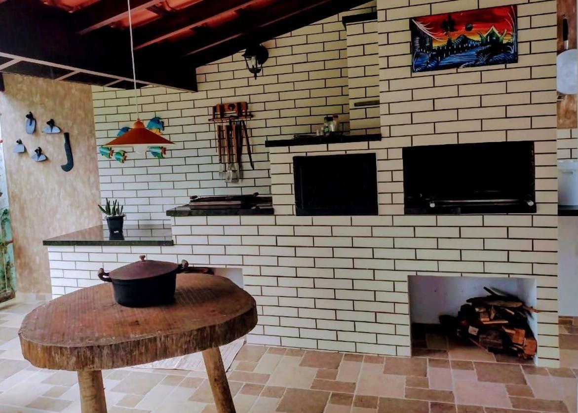 Casa a 150 m da Praia Martins de Sá