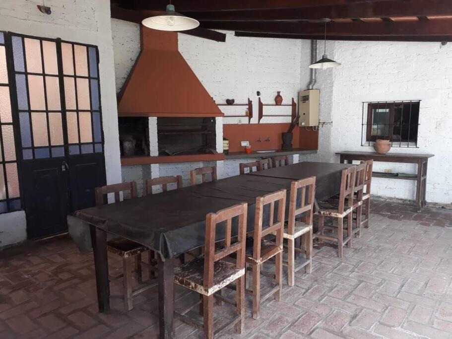 CASA GRAND BOURG CON MAGNÍFICA VISTA Y PILETA