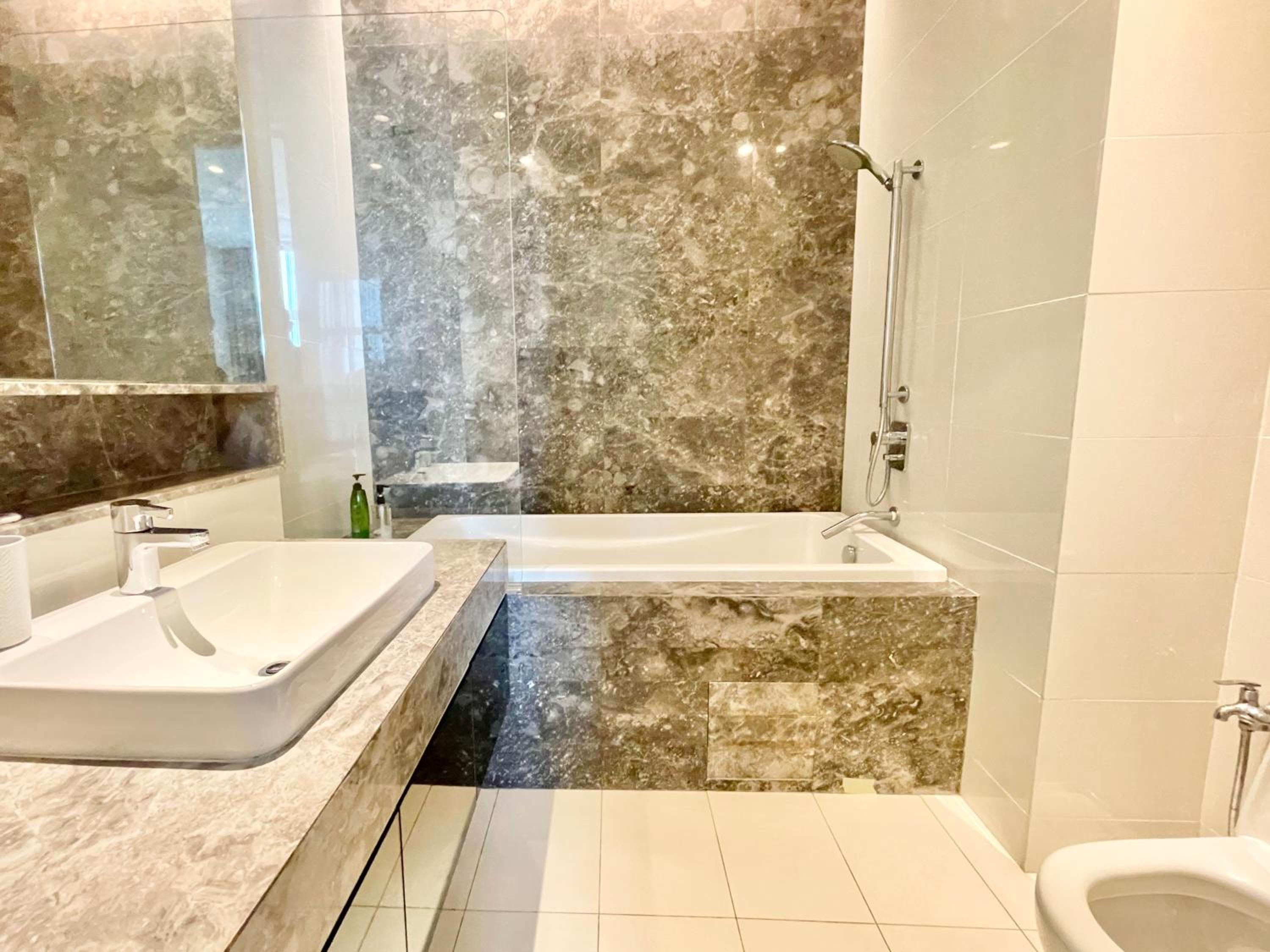 KLCC Luxury Condo Damai 88 Near Gleneagles Hospital